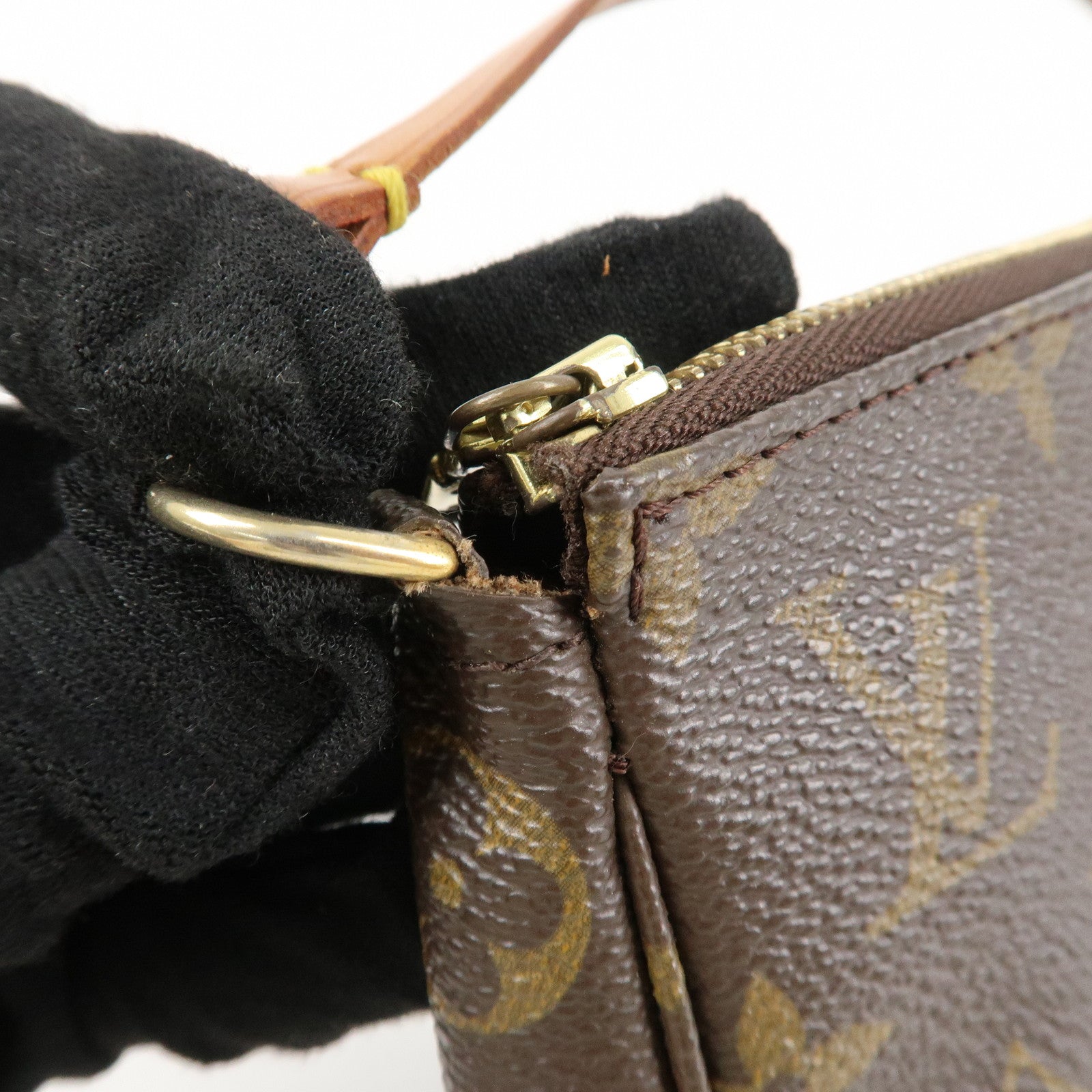 Louis Vuitton Monogram Pochette Accessoires Pochette Pouch M51980 Used