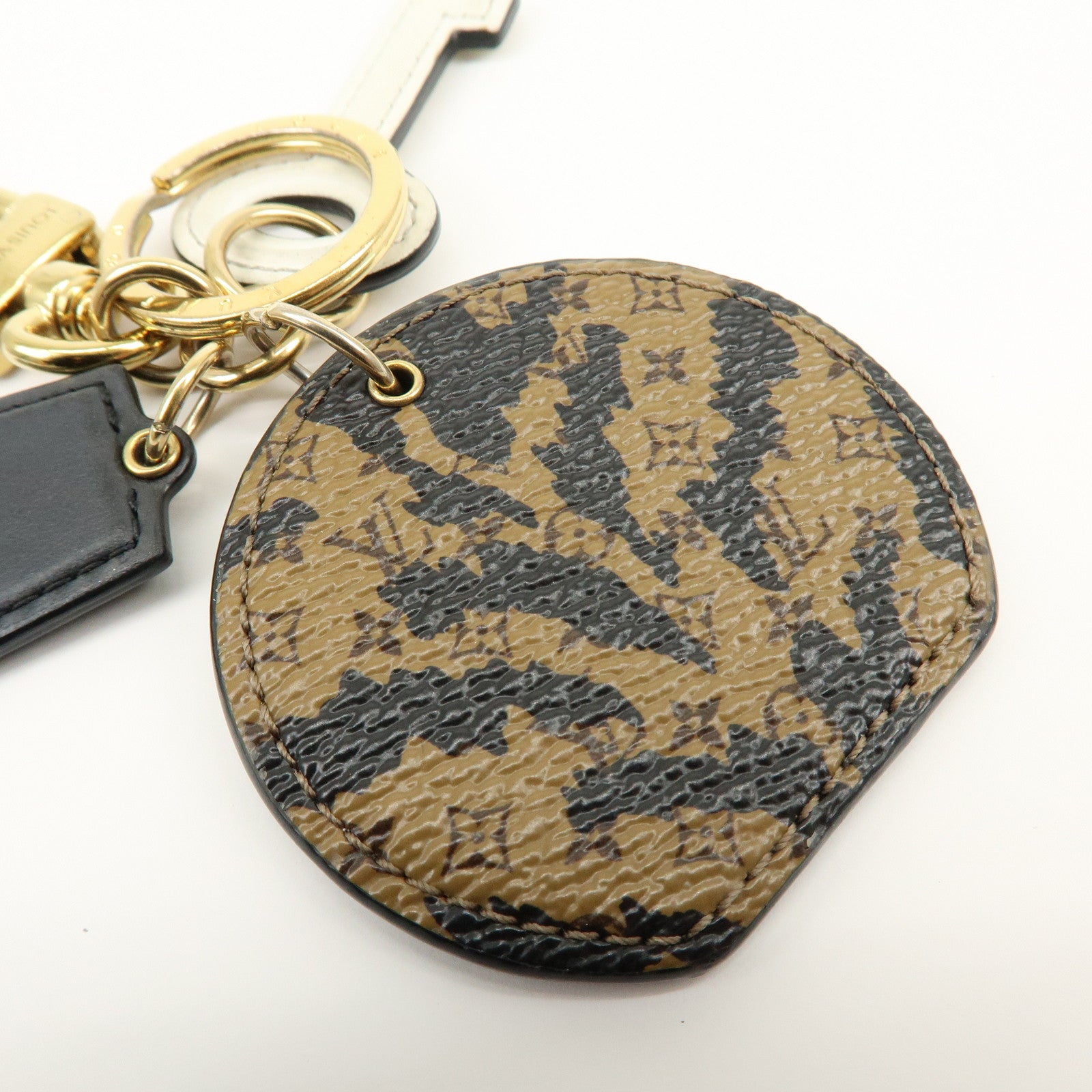 Louis Vuitton Boite Chapeau Key Holder Bag Charm Brown Gold M01367