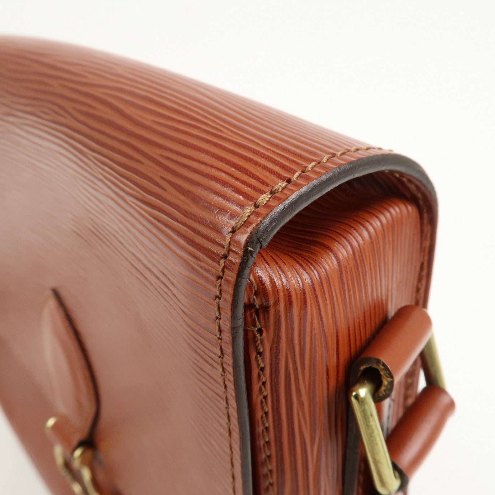 Louis Vuitton Epi Saint Cloud Shoulder Bag Kenya Brown M52193