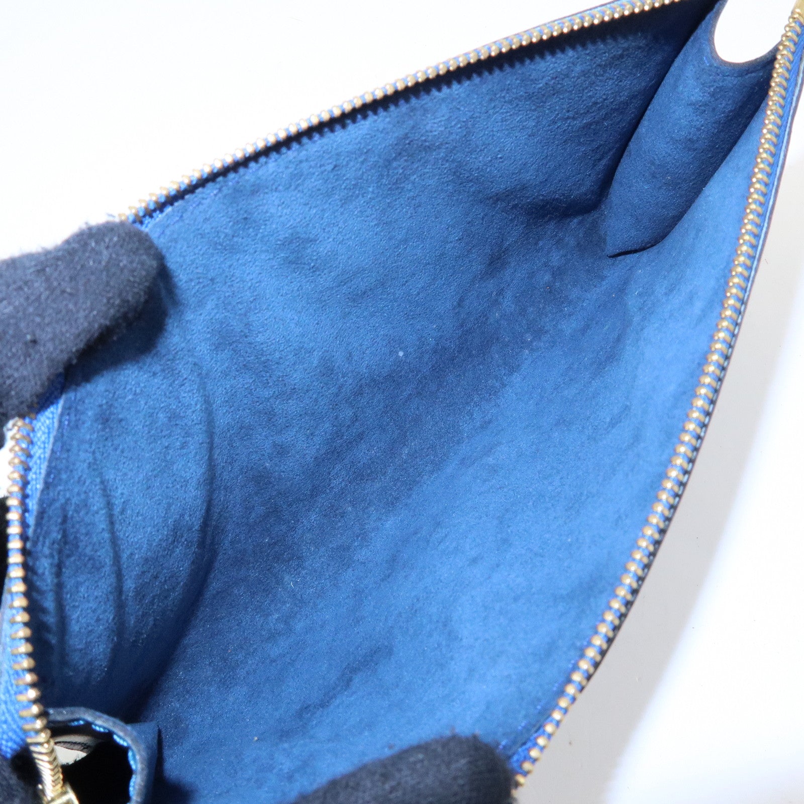 Louis Vuitton Epi Pochette Accessoires Pouch Toledo Blue M52945