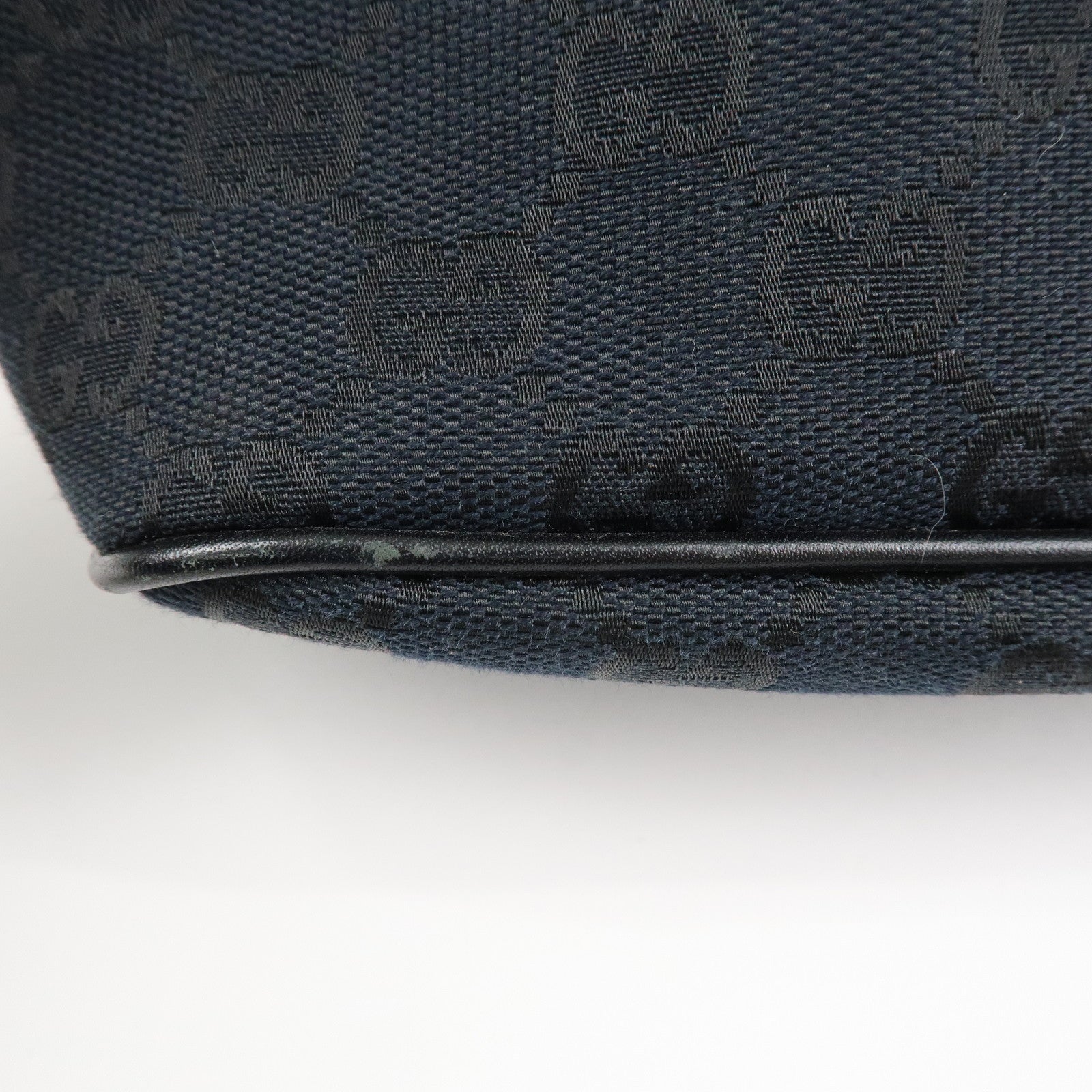 GUCCI GG Canvas Leather Accessory Pouch Hand Bag Black 039.1103 Used