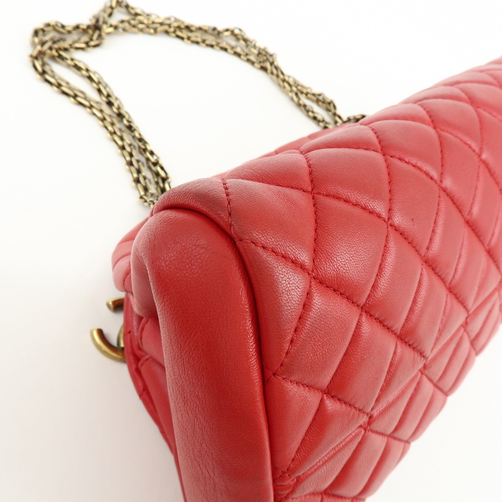 CHANEL Mademoiselle COCO Mark Lamb SKin Chain Shoulder Bag Red