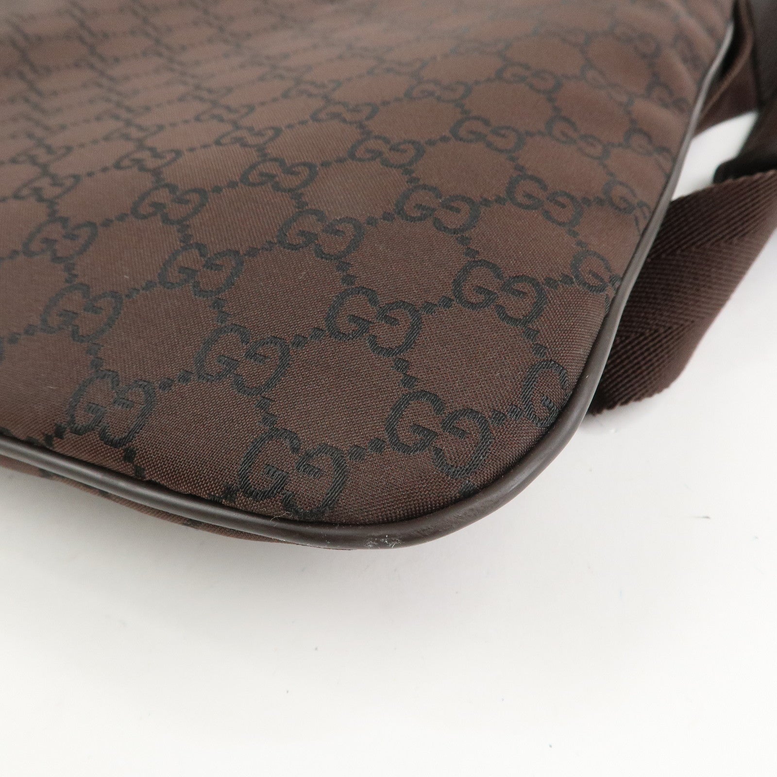GUCCI GG Nylon Leather Shoulder Bag Crossbody Bag Dark Brown 190628