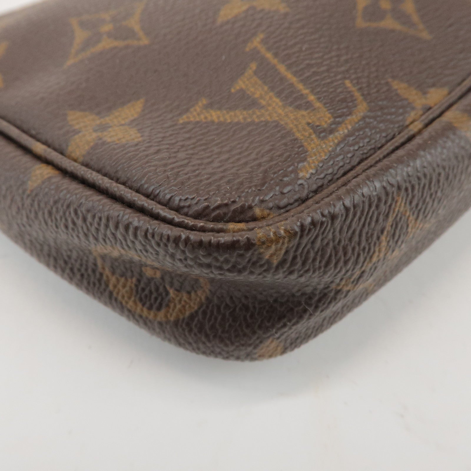Louis Vuitton Monogram Pochette Accessoires Pouch Hand Bag M51980