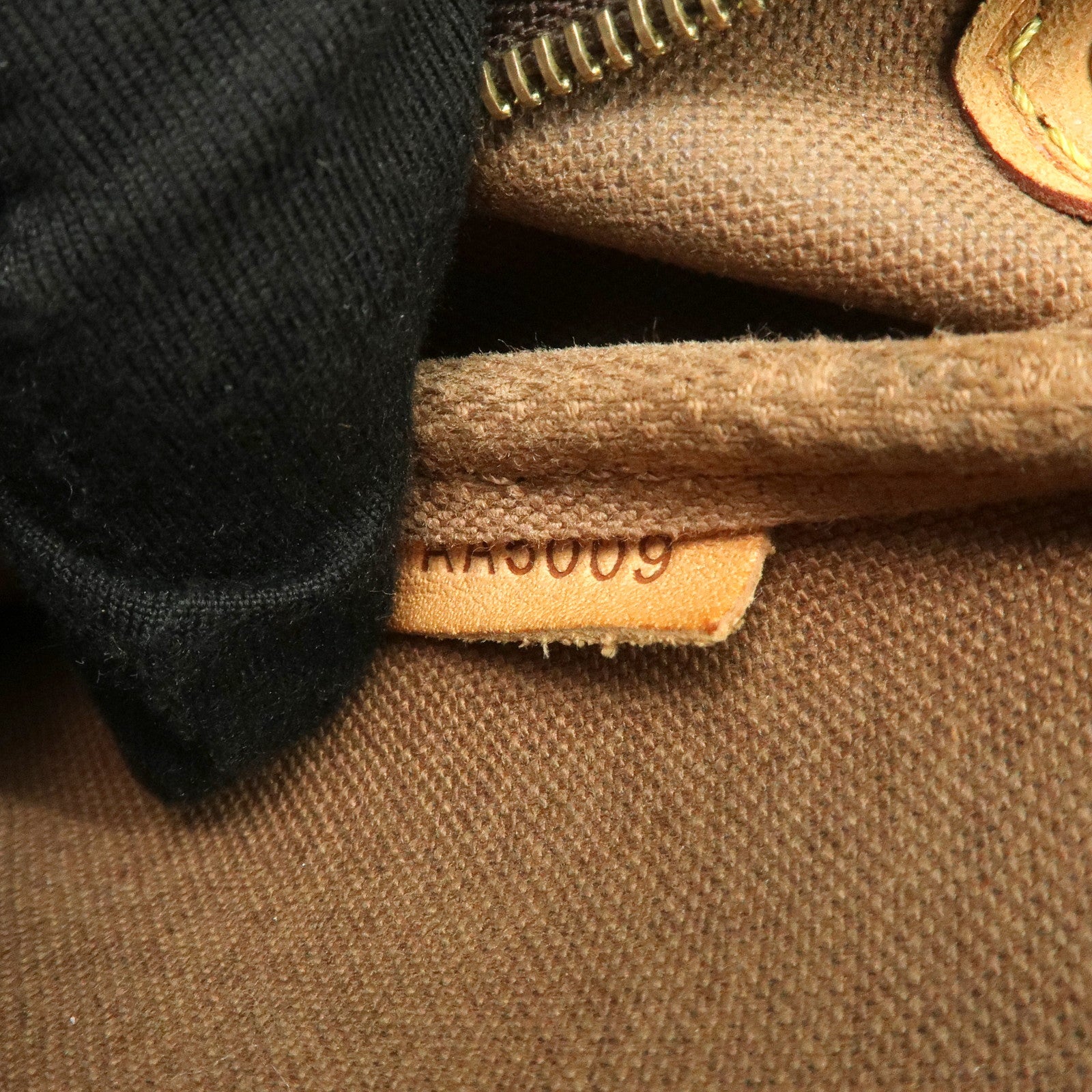 Louis Vuitton Monogram Eva Pouch Shoulder Bag Hand Bag M95567