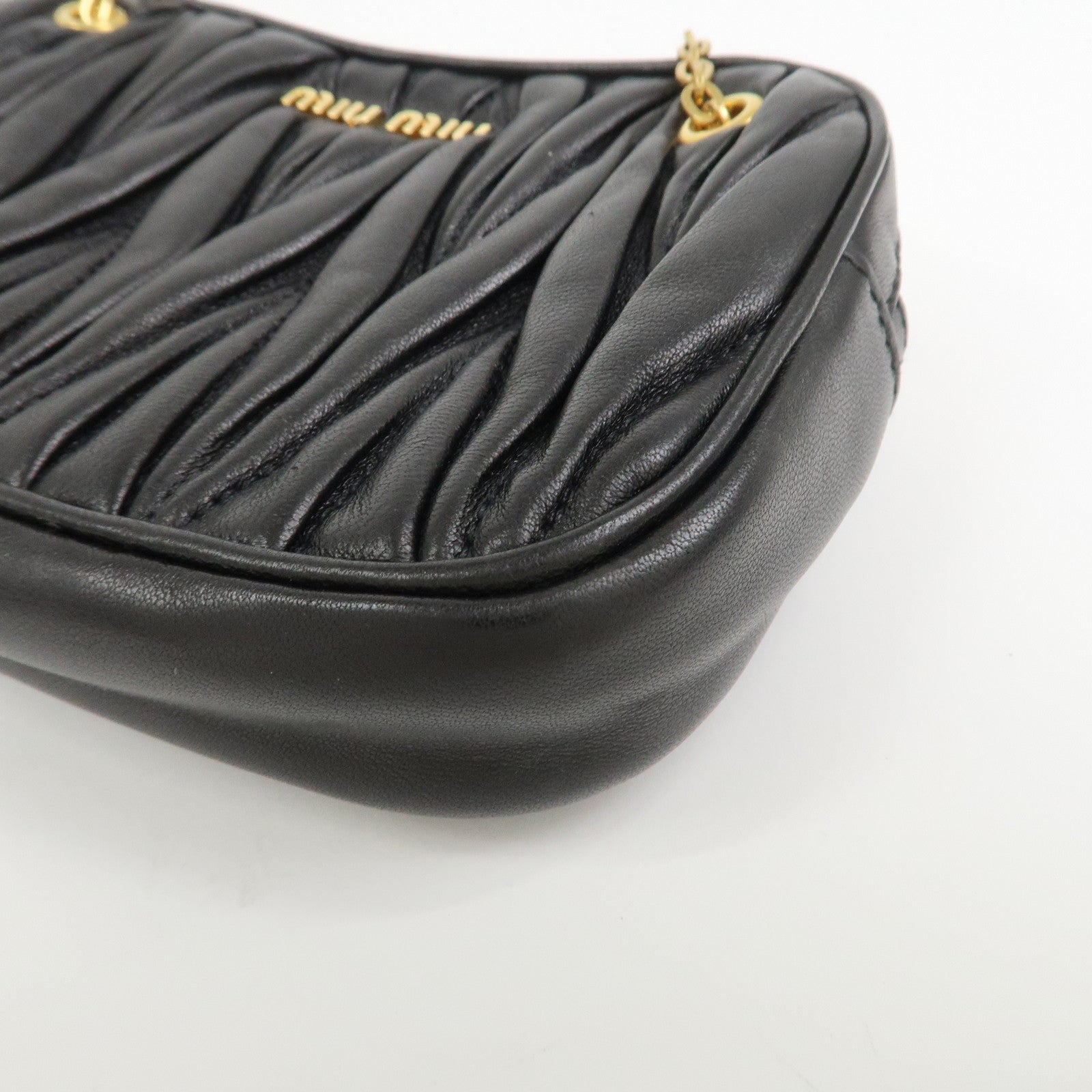 MIU MIU Matelasse Nappa Leather Accessory Chain Pouch Black 5ND001