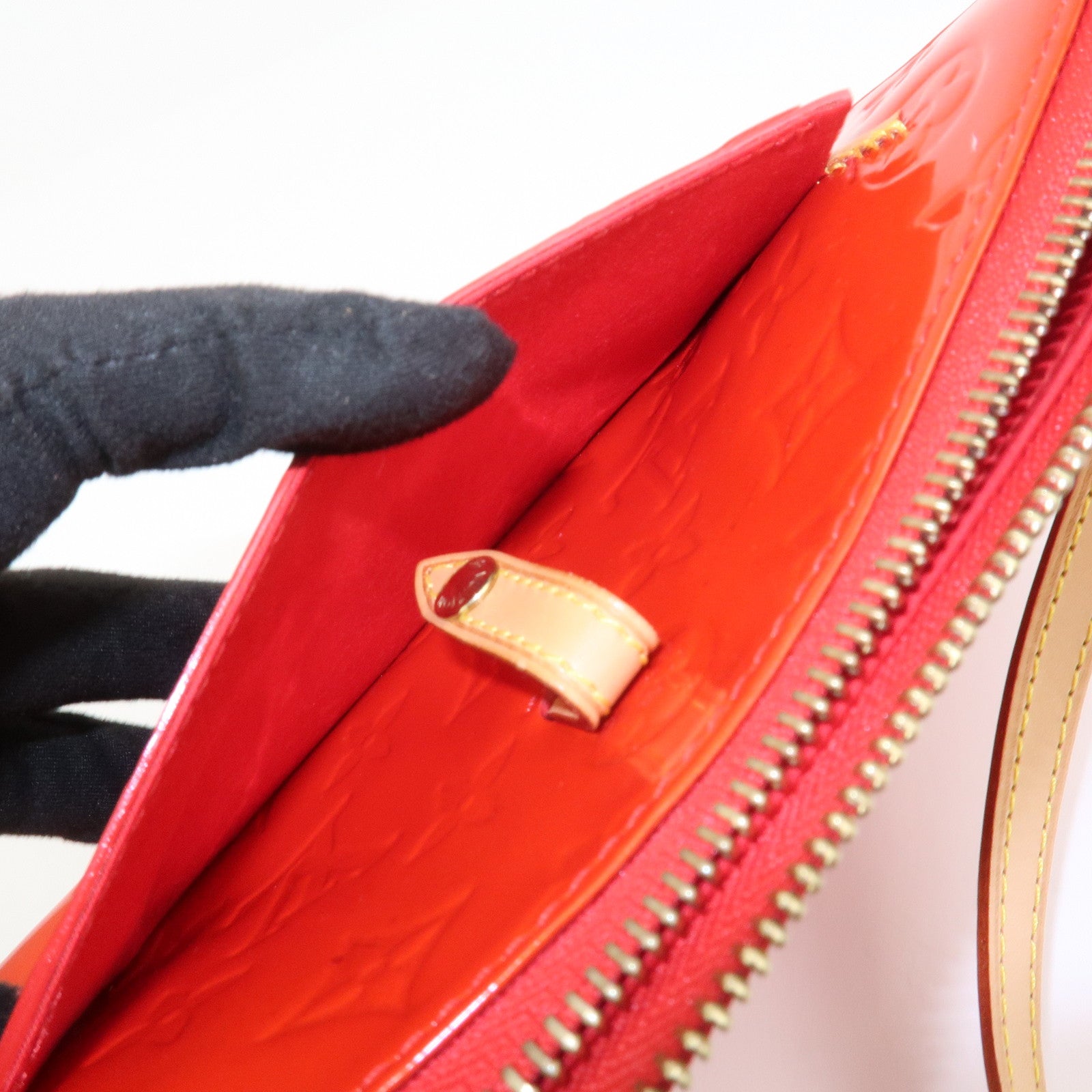 Louis Vuitton Monogram Vernis Mallory Square Shoulder Bag M91295