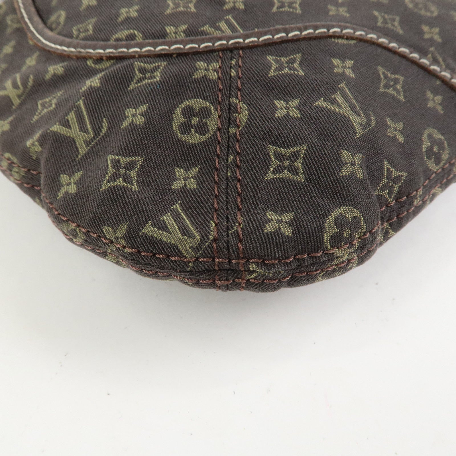 Louis Vuitton Monogram Mini Lin Manon PM Shoulder Bag Ebene M95621