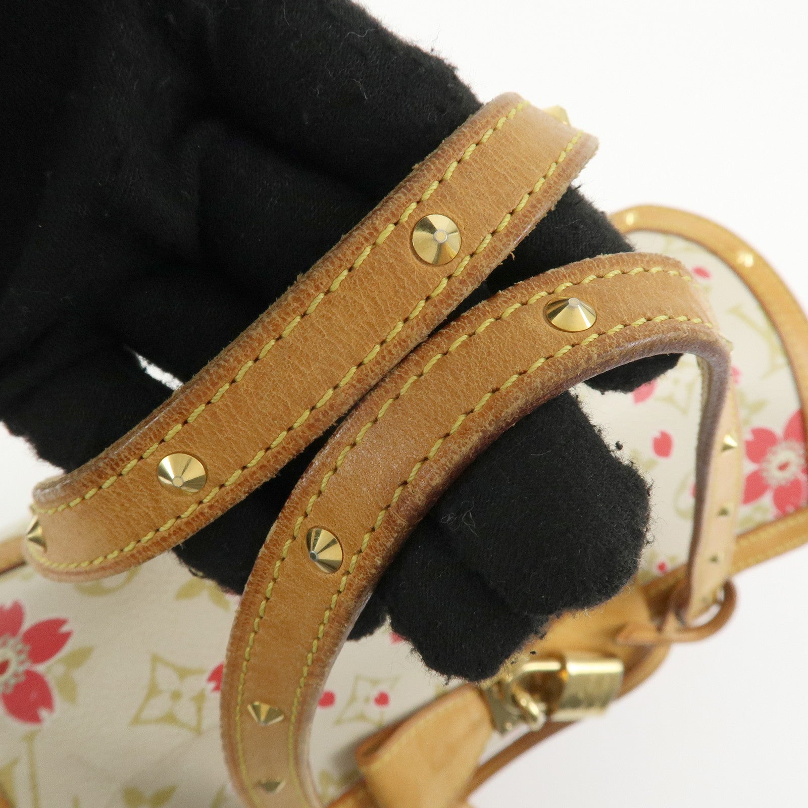 Louis Vuitton Monogram Cherry Blossom Papillon 26 Hand Bag M92011