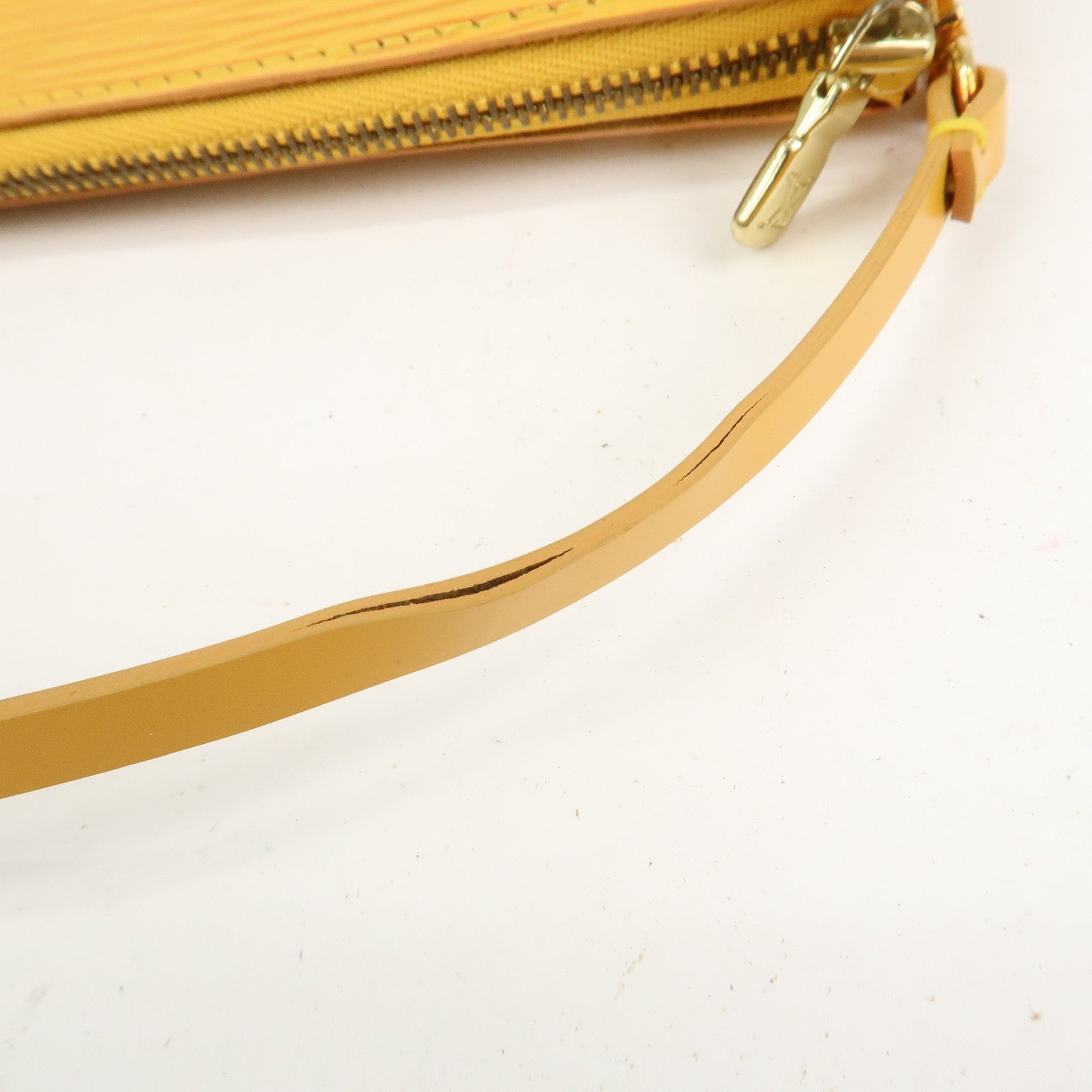 Louis Vuitton Epi Pochette Accessoires Pouch Tassili Yellow M52959