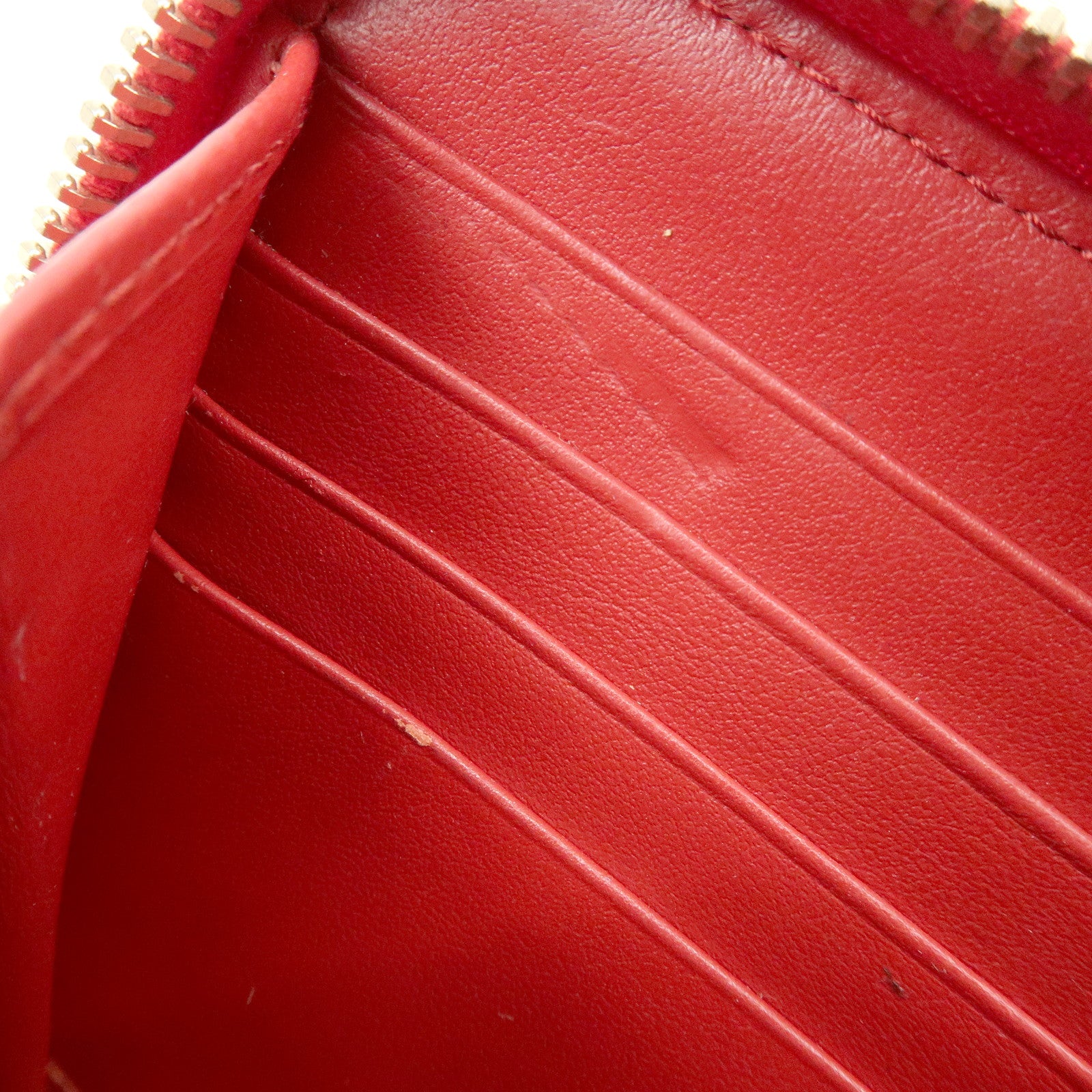 MIU MIU Patent Embossed Leather Round Zippy Long Wallet Red 5ML506