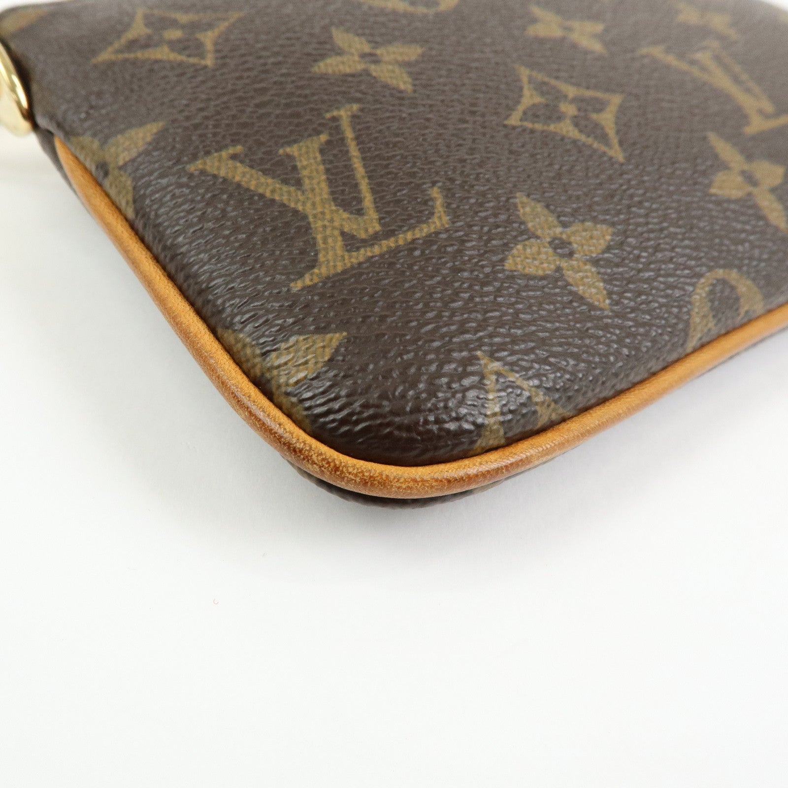 Louis Vuitton Monogram Pochette Milla MM Chain Hand Bag M60094