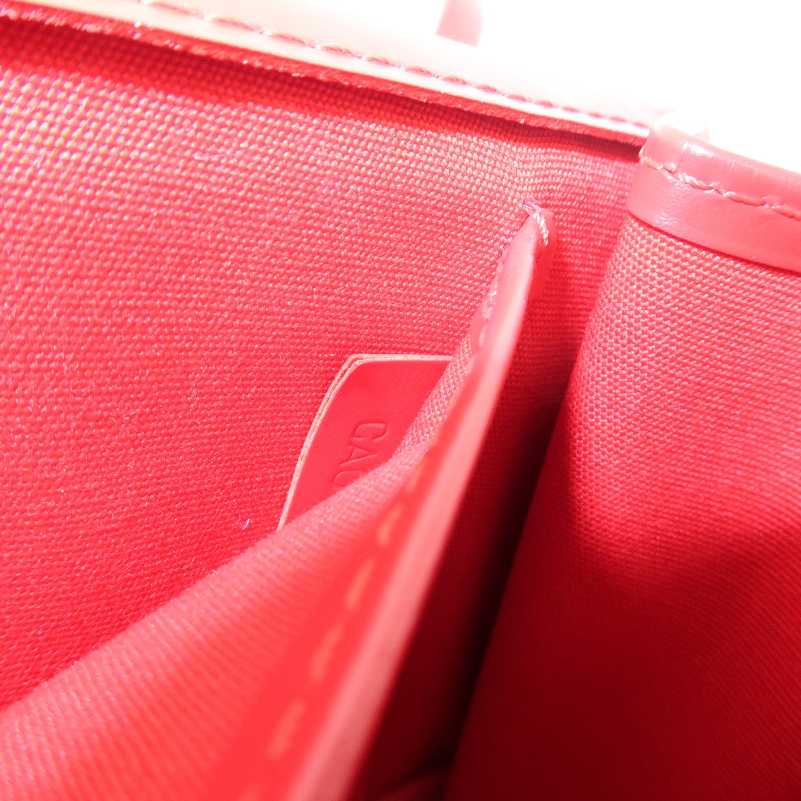 Louis Vuitton Epi leather Honfleur Cuir Hand Bag Red M5273E