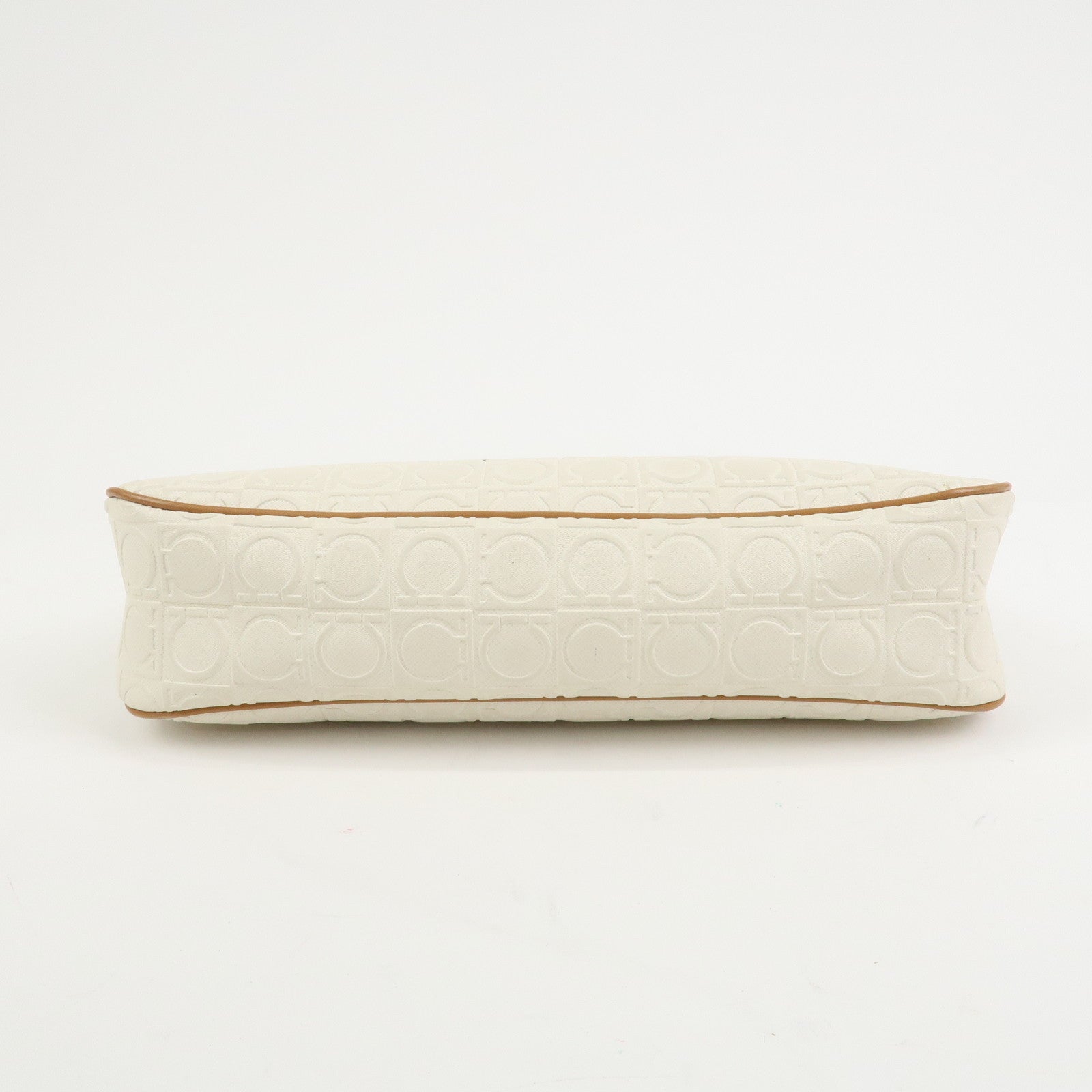 Ferragamo Gancini Logo Leather Shoulder Bag Hand Bag White