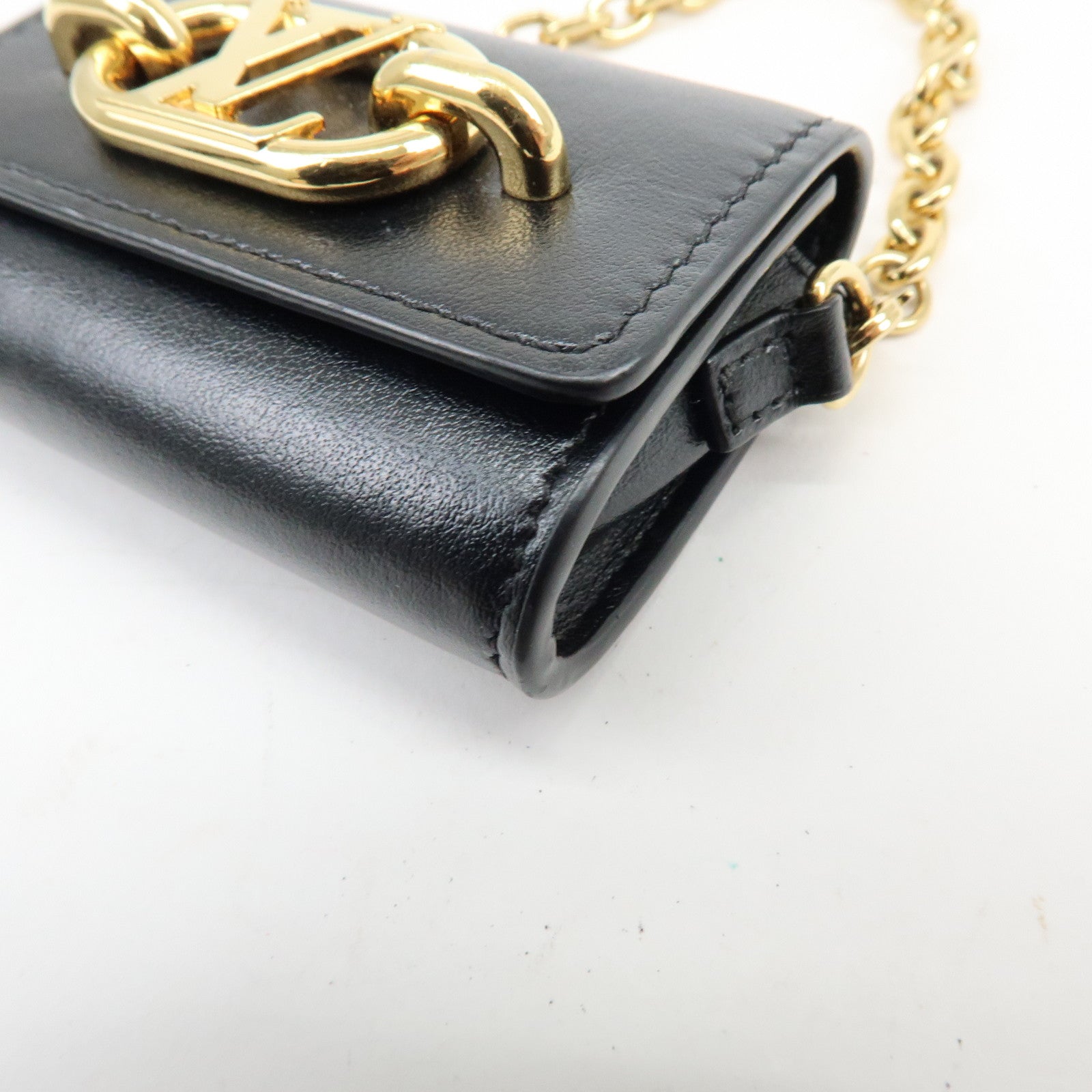 Louis Vuitton Leather Bijou Sac Earphone Case Pouch Noir M00829