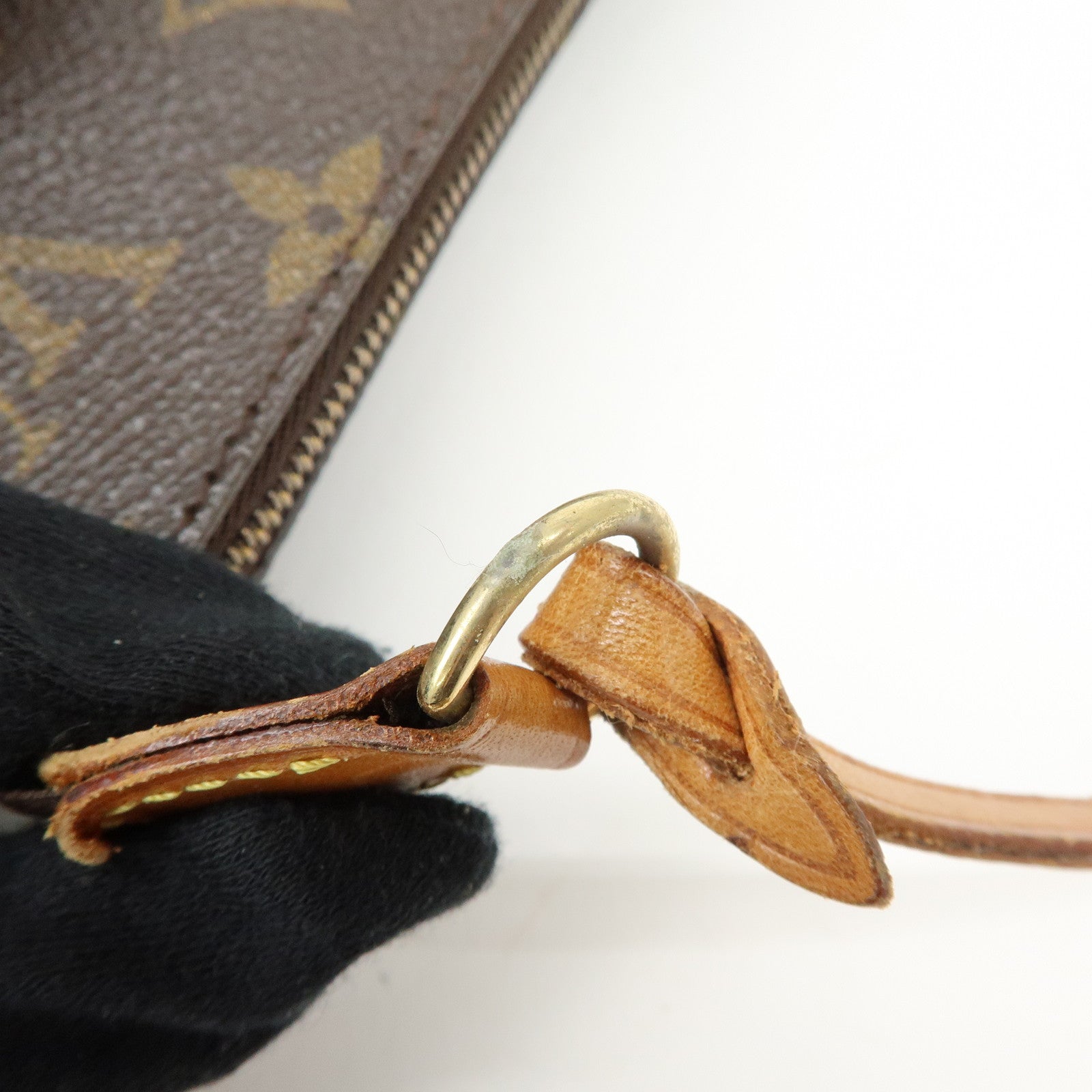 Louis Vuitton Monogram Pochette Accessoires Pouch Hand Bag M51980