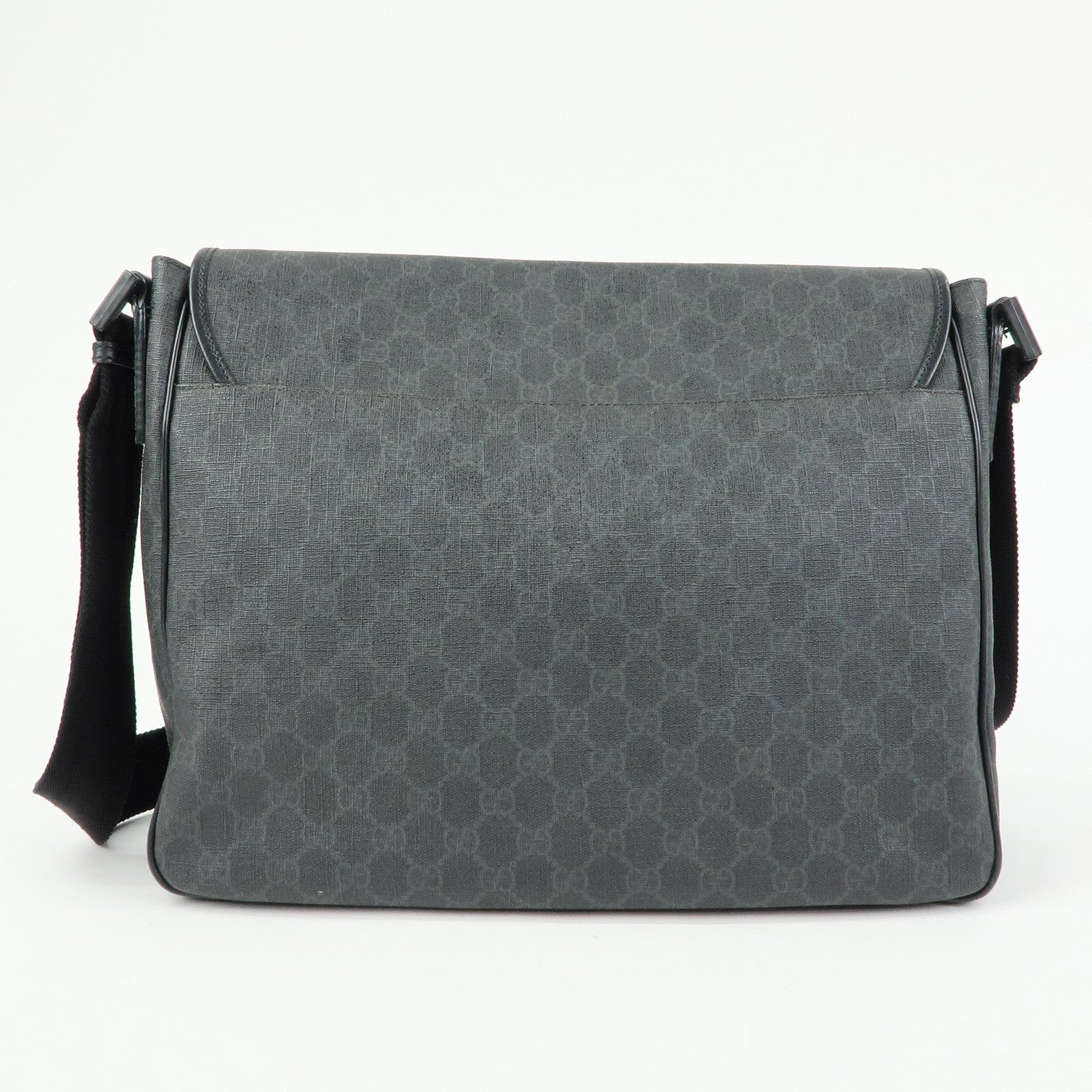 GUCCI GG Supreme Leather Shoulder Bag Crossbody Bag Black 169935