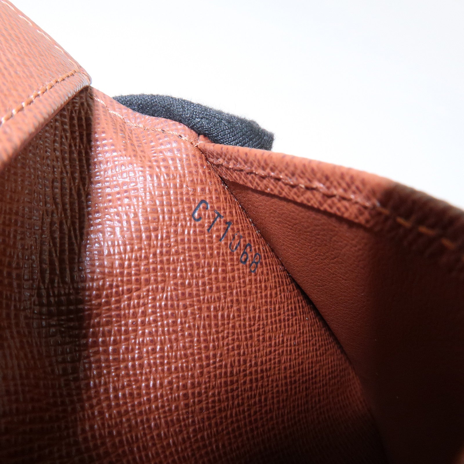 Louis Vuitton Monogram Porto Cult Vertical Card Case Brown M66541