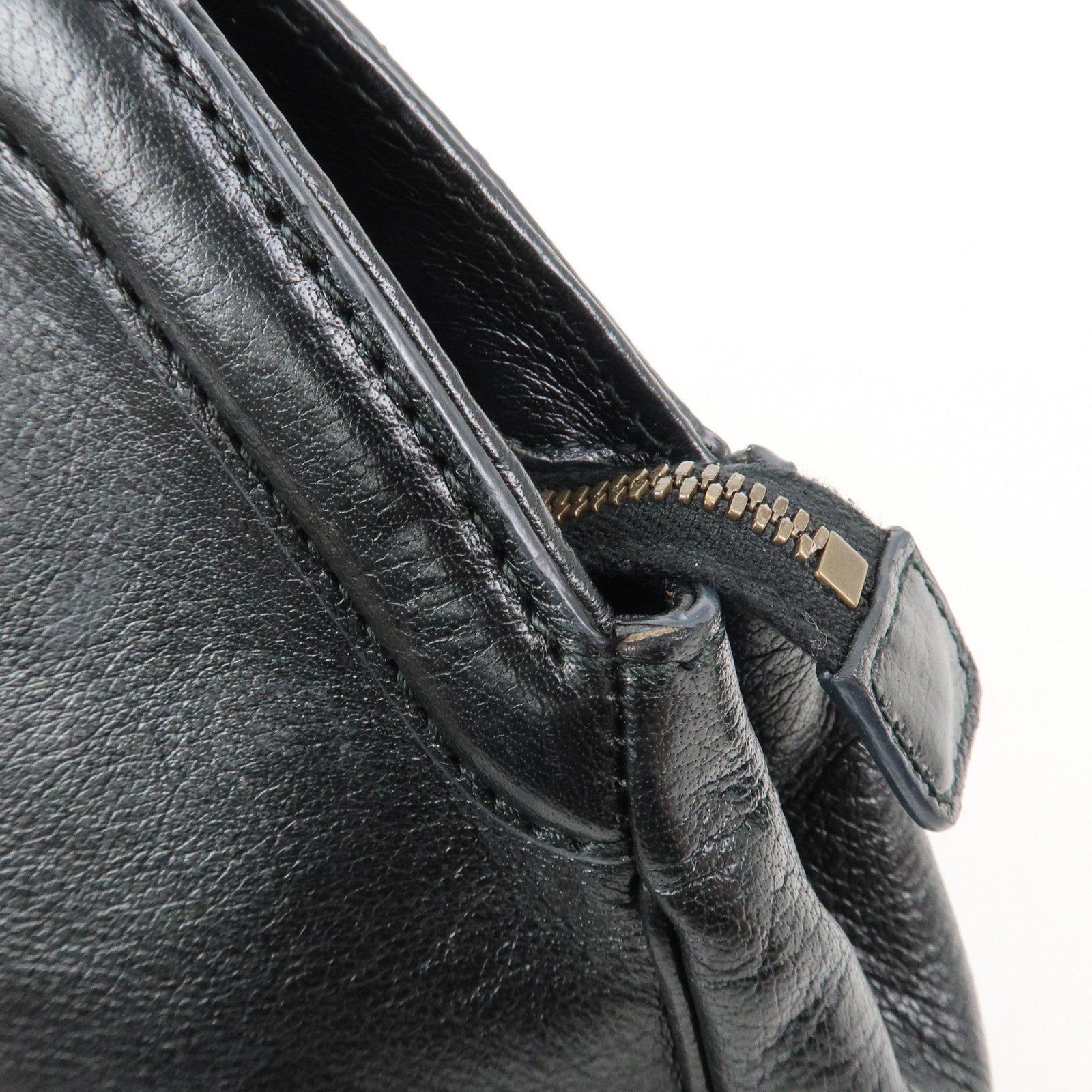 GUCCI Animalier Liber Small Cat Head Shoulder Bag Black 524620