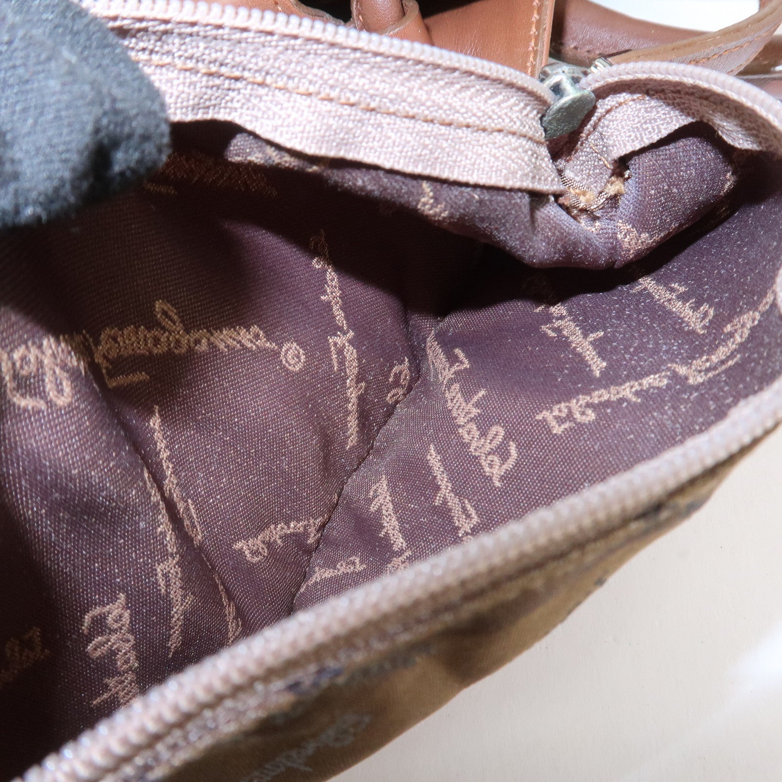 Ferragamo Gancini Leather Stitch Shoulder Bag Hand Bag Brown