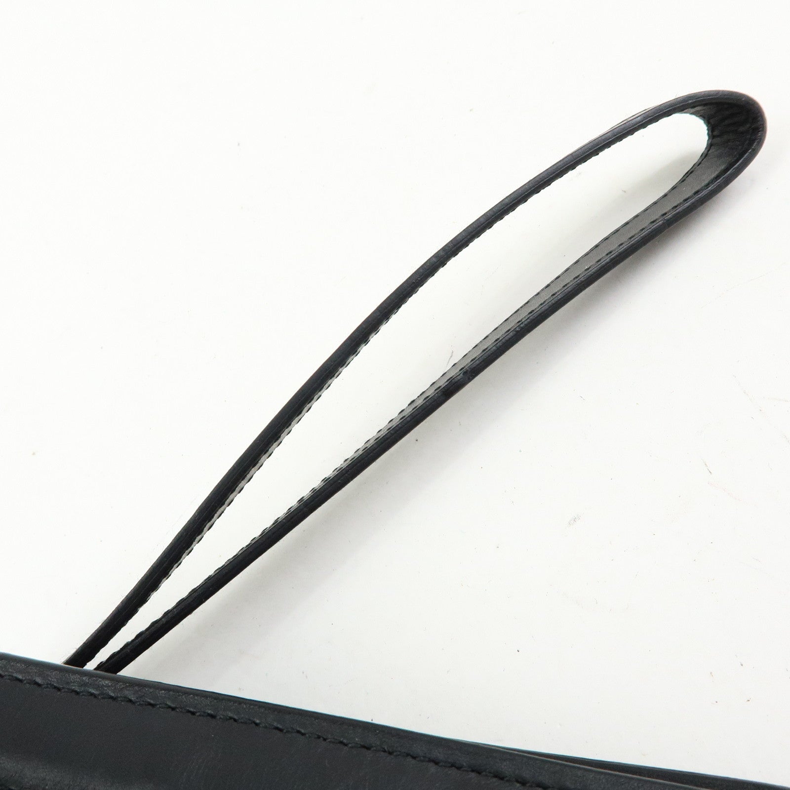 BOTTEGA VENETA Intrecciato Leather Clutch Bag Black 129528