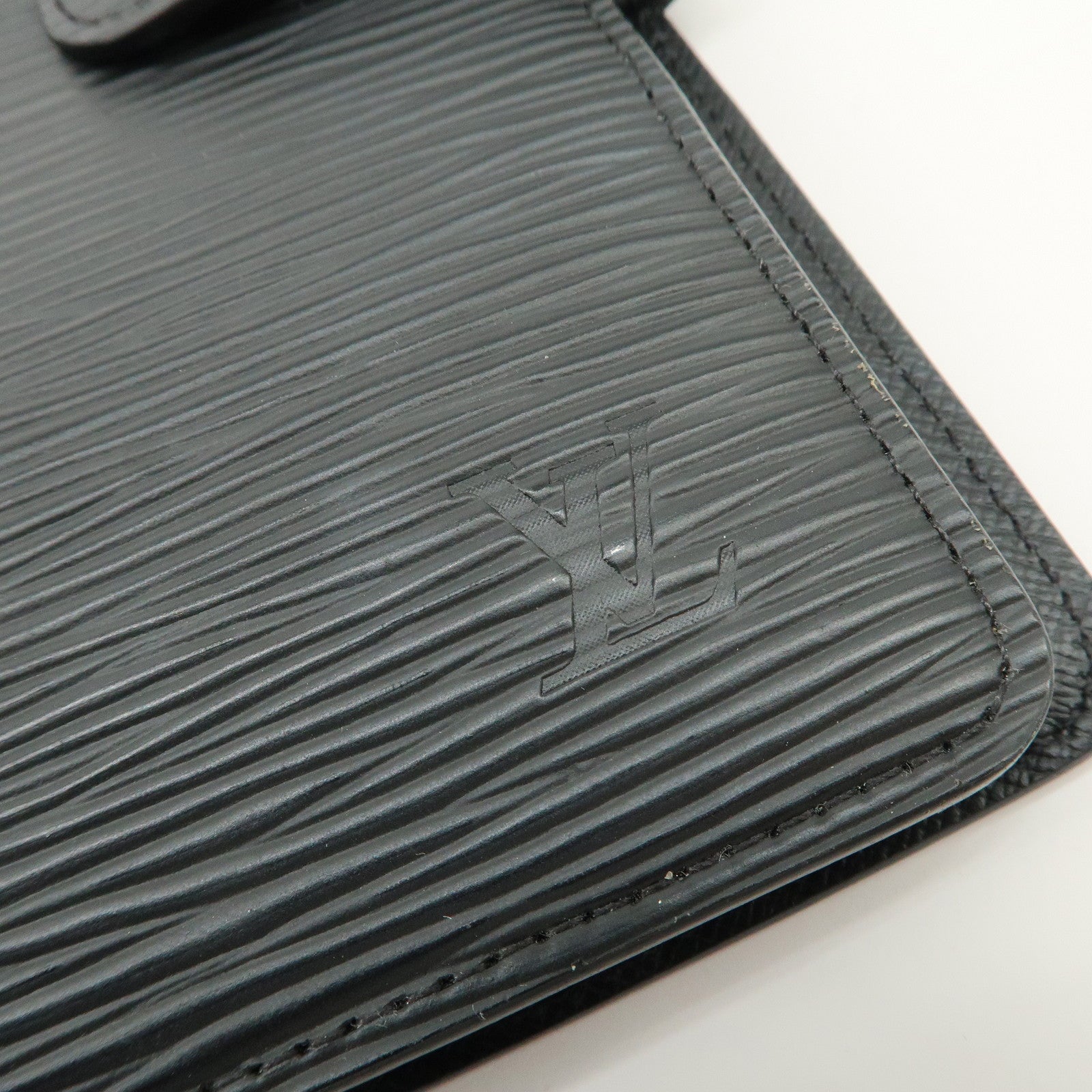 Louis Vuitton Epi Agenda MM Planner Cover Noir Black R20202