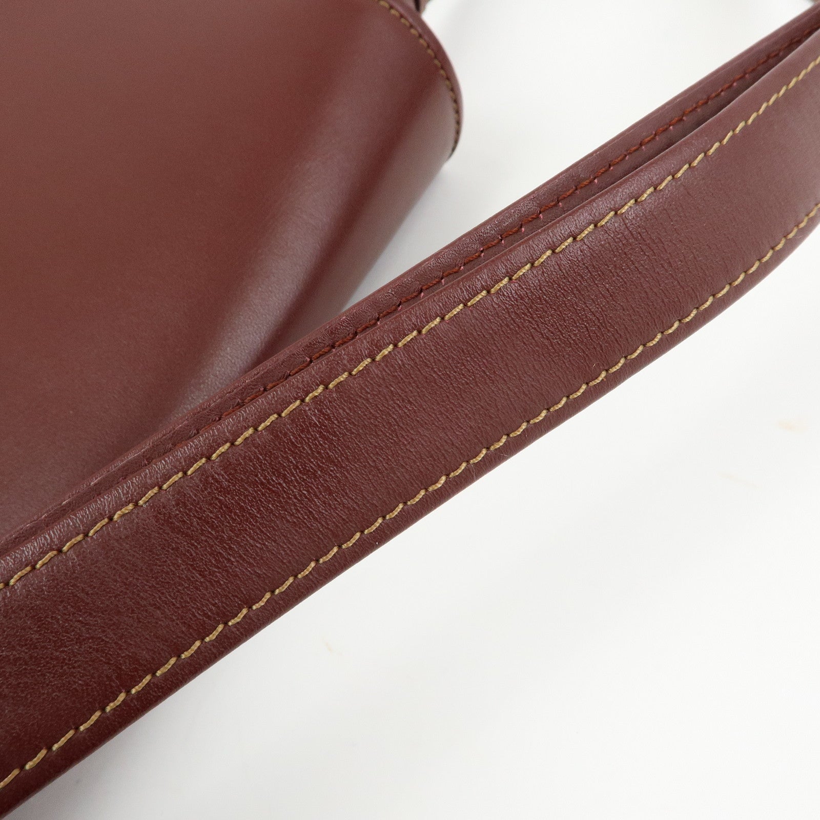 Cartier Must de Cartier Leather Shoulder Bag Crossbody Bag Bordeaux
