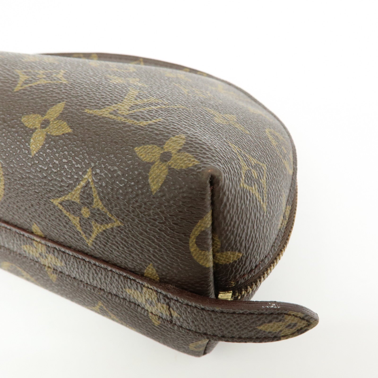 Louis Vuitton Monogram Trousse Demi Ronde Cosmetic Pouch M47520
