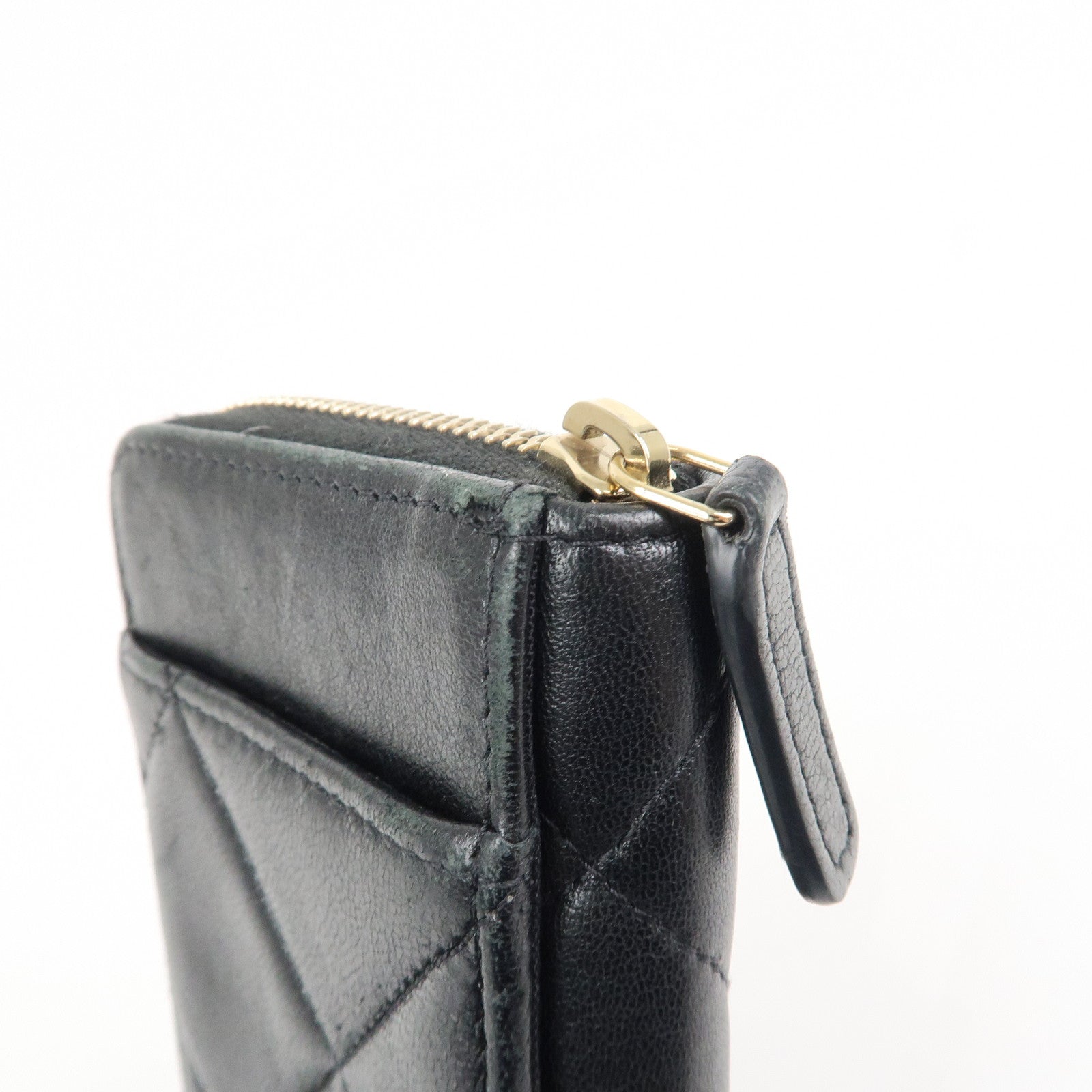 CHANEL Chanel 19 Lamb Skin Round Zippy Coin Case Black AP2701