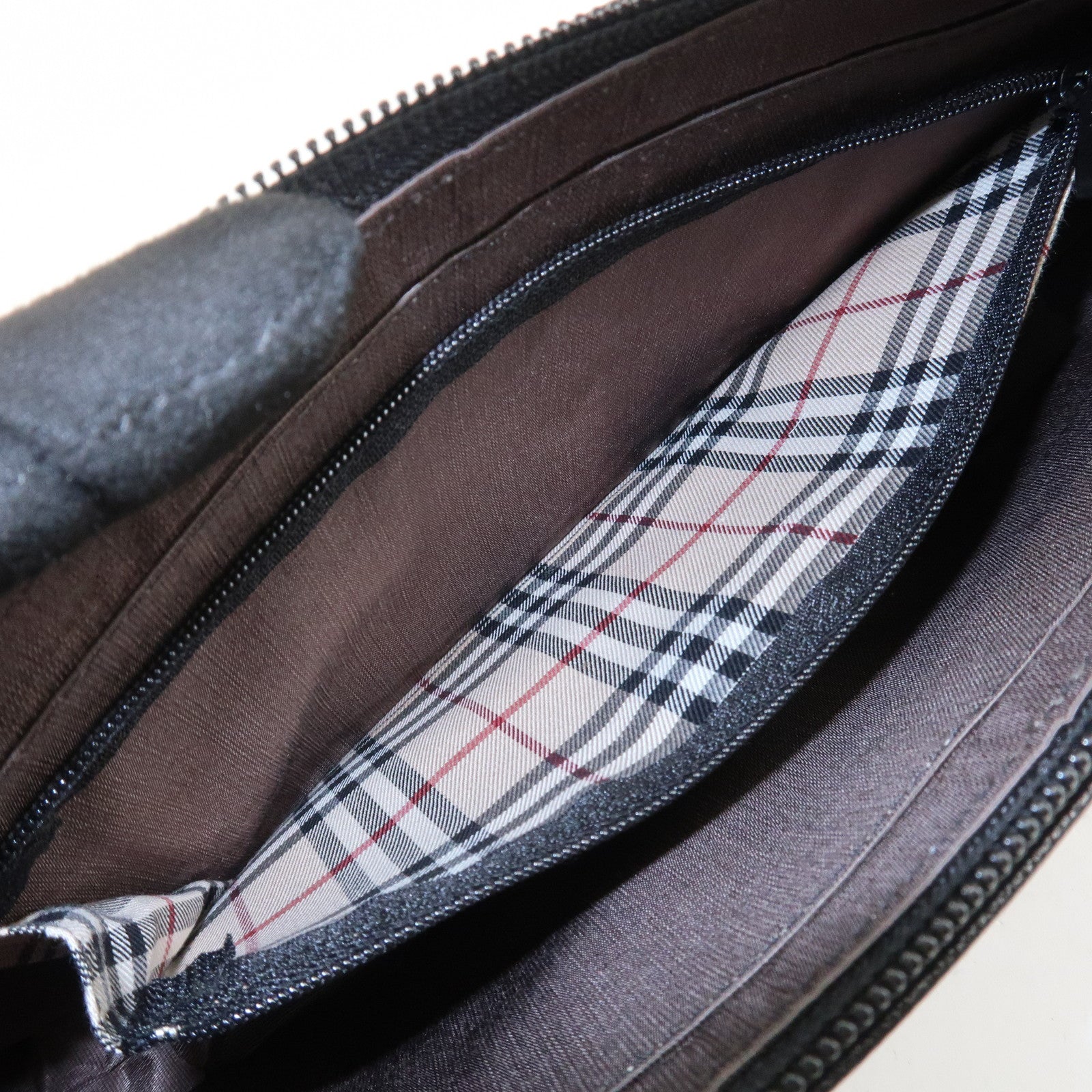 BURBERRY Embosed Leather Shoulder Bag Hand Bag Shoulder Bag Black