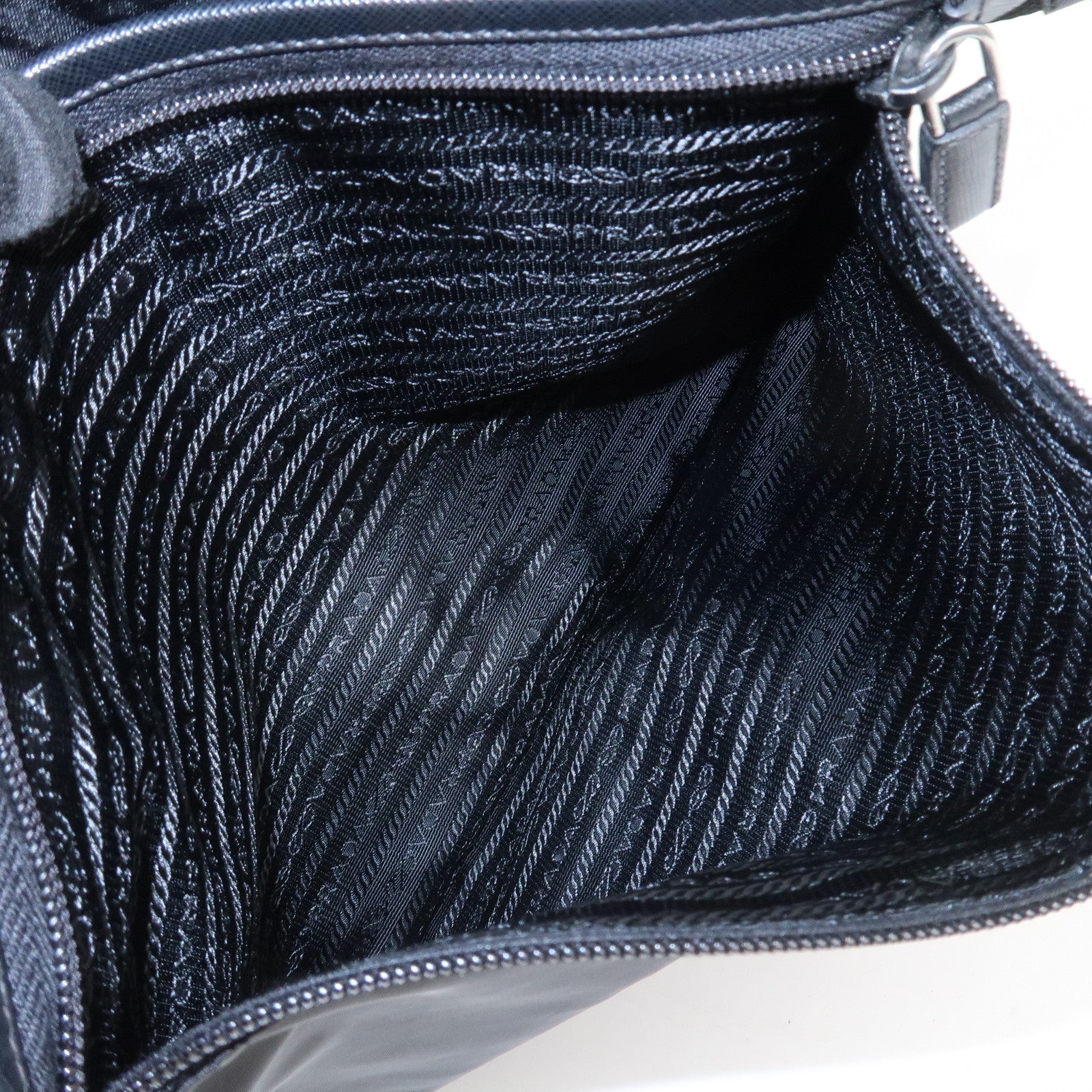 PRADA - Nylon   Saffiano Leather Black 2DV166