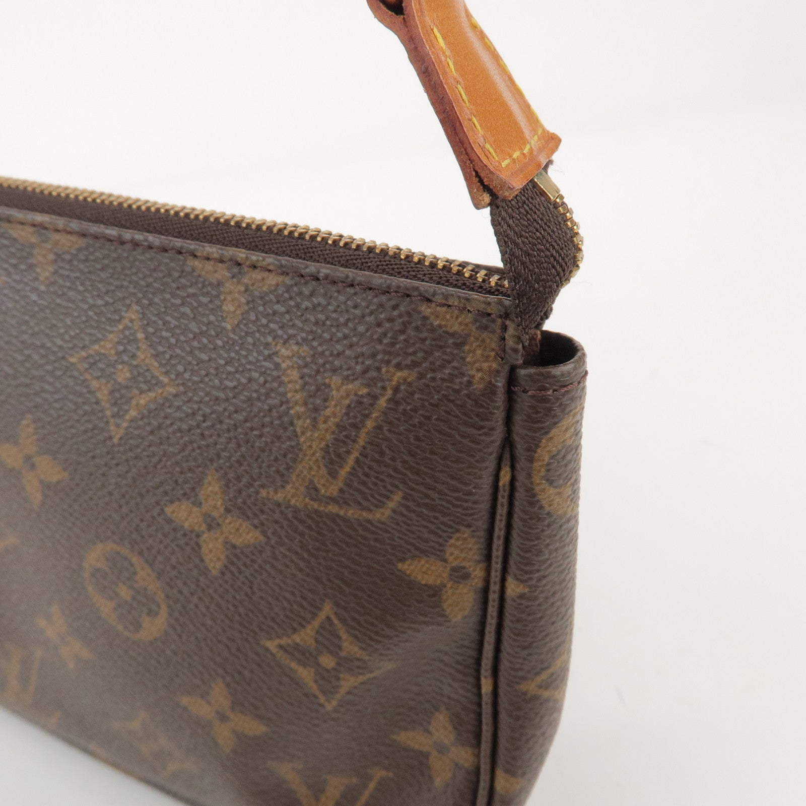 Louis Vuitton Monogram Pochette Accessoires Pouch Hand Bag M51980