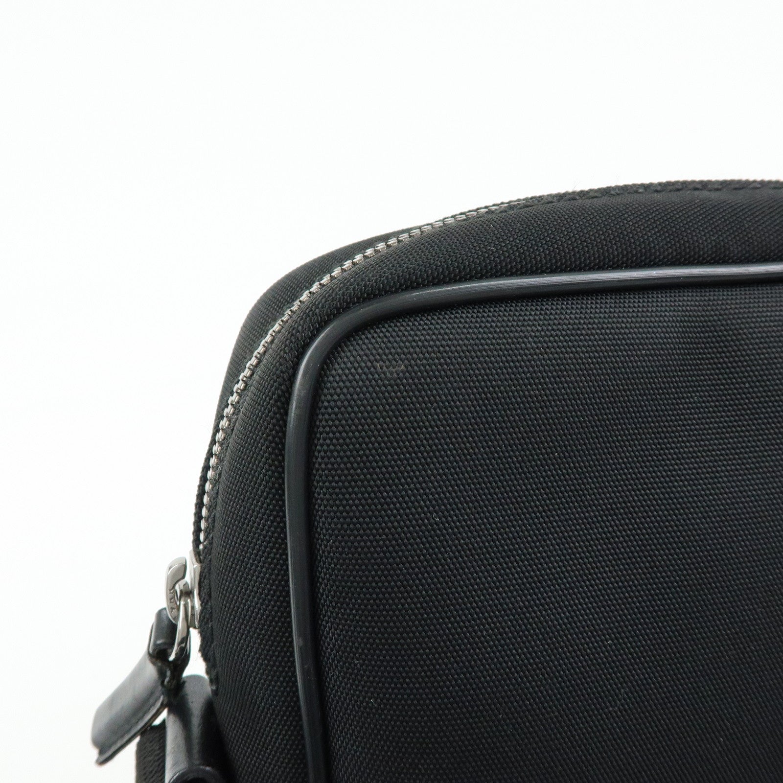 GUCCI Logo Canvas Leather Shoulder Crossbody Bag Black 101680