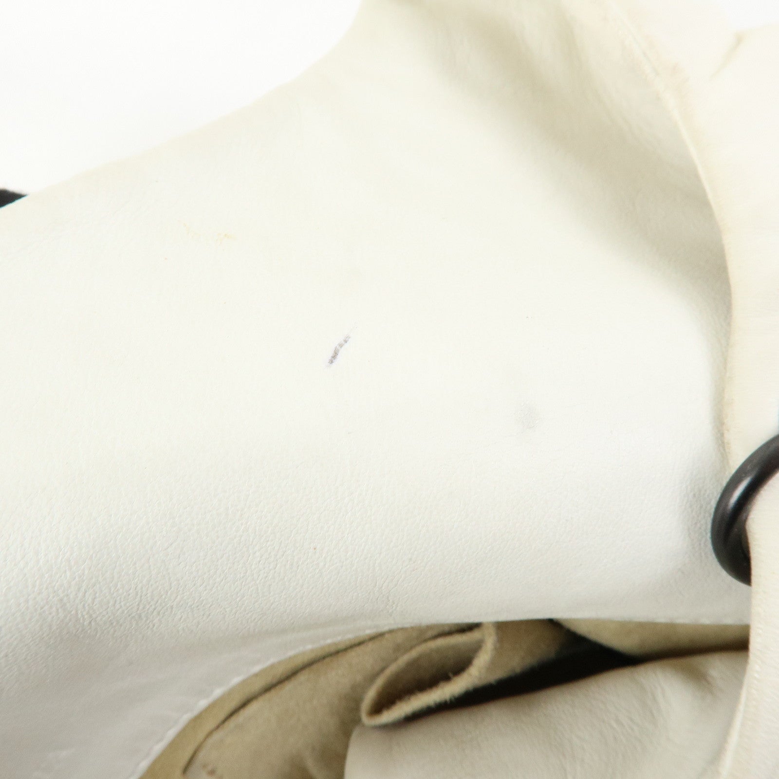 BOTTEGA VENETA Intrecciato Campana Leather Shoulder Bag 125787