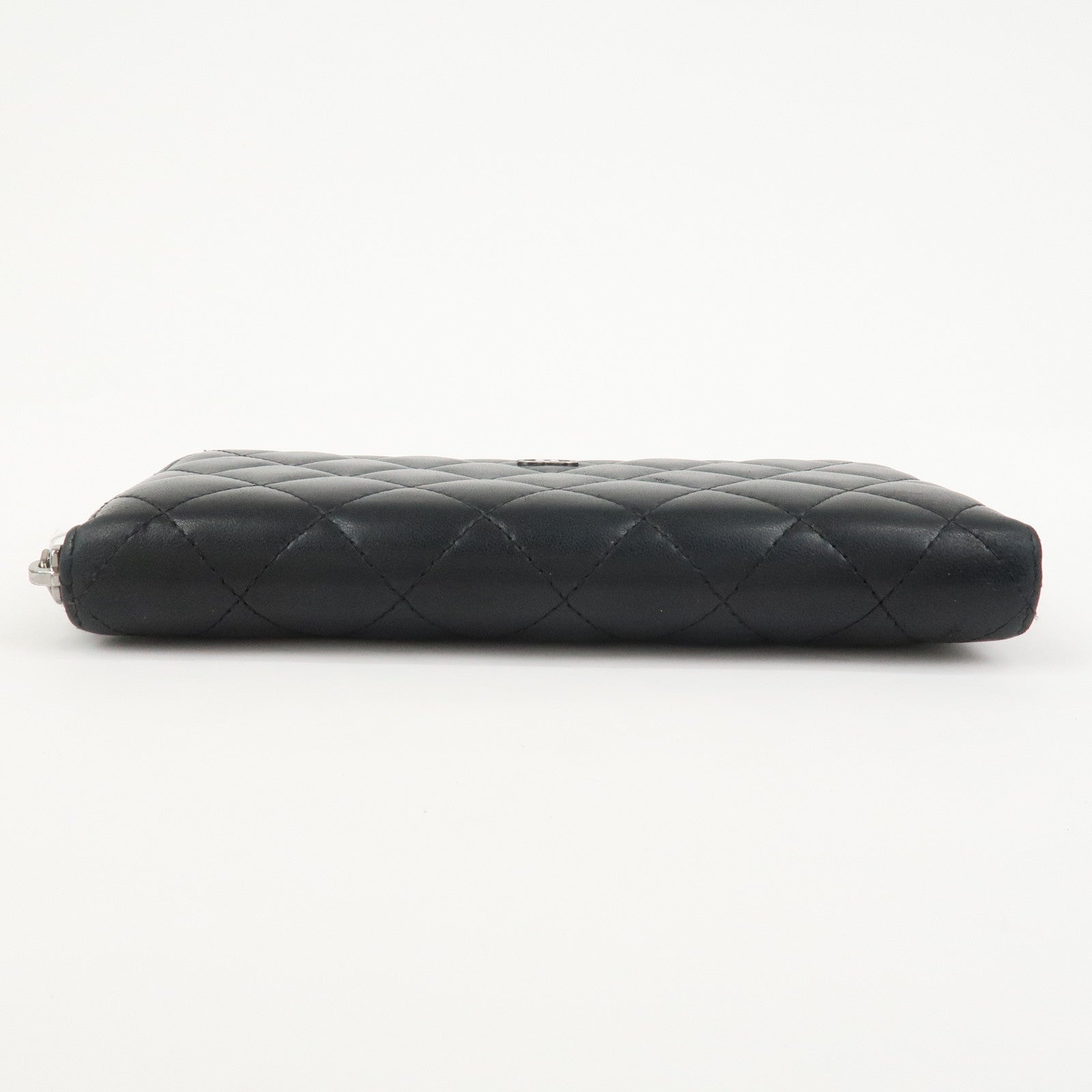 CHANEL Matelasse Lamb Skin Zippy Round Long Wallet Black A50097