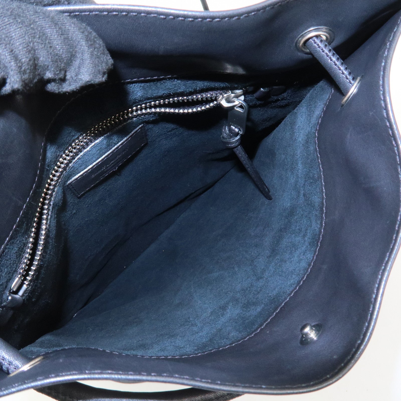 SAINT LAURENT PARIS Leather Backpack Black 710272