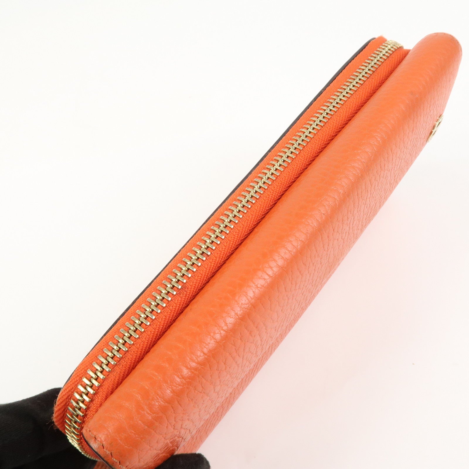 GUCCI Interlocking G Leather Flap Round Zippy Long Wallet 449397