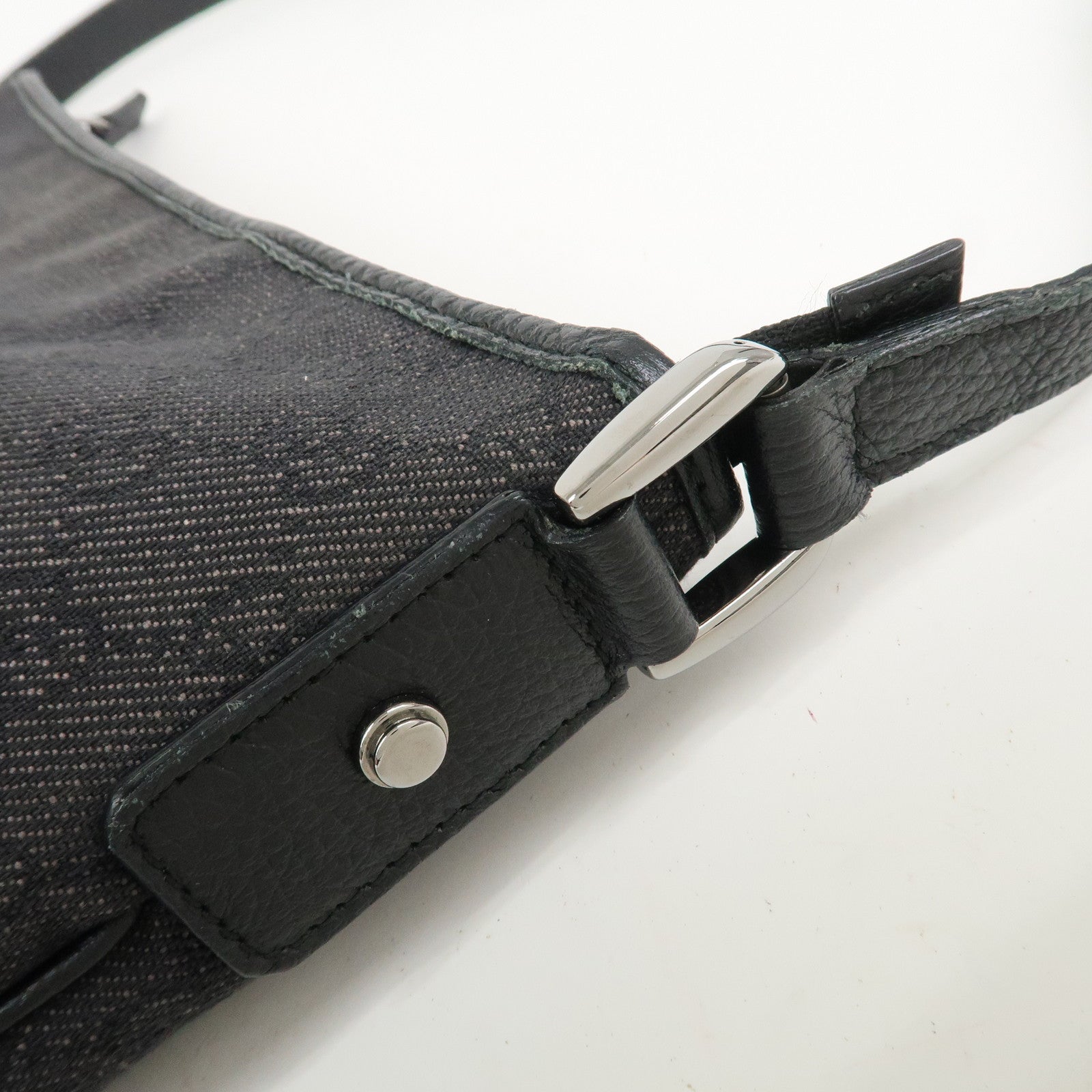 GUCCI Abbey GG Canvas Leather Shoulder Bag Crossbody Bag 268642