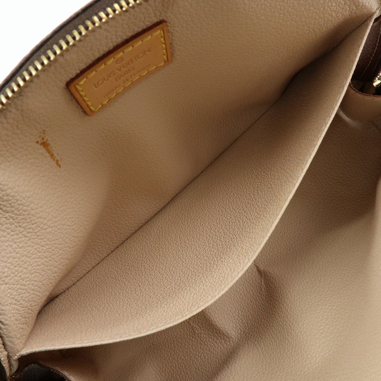 Louis Vuitton Monogram Trousse Demi Ronde Cosmetic Pouch M47520