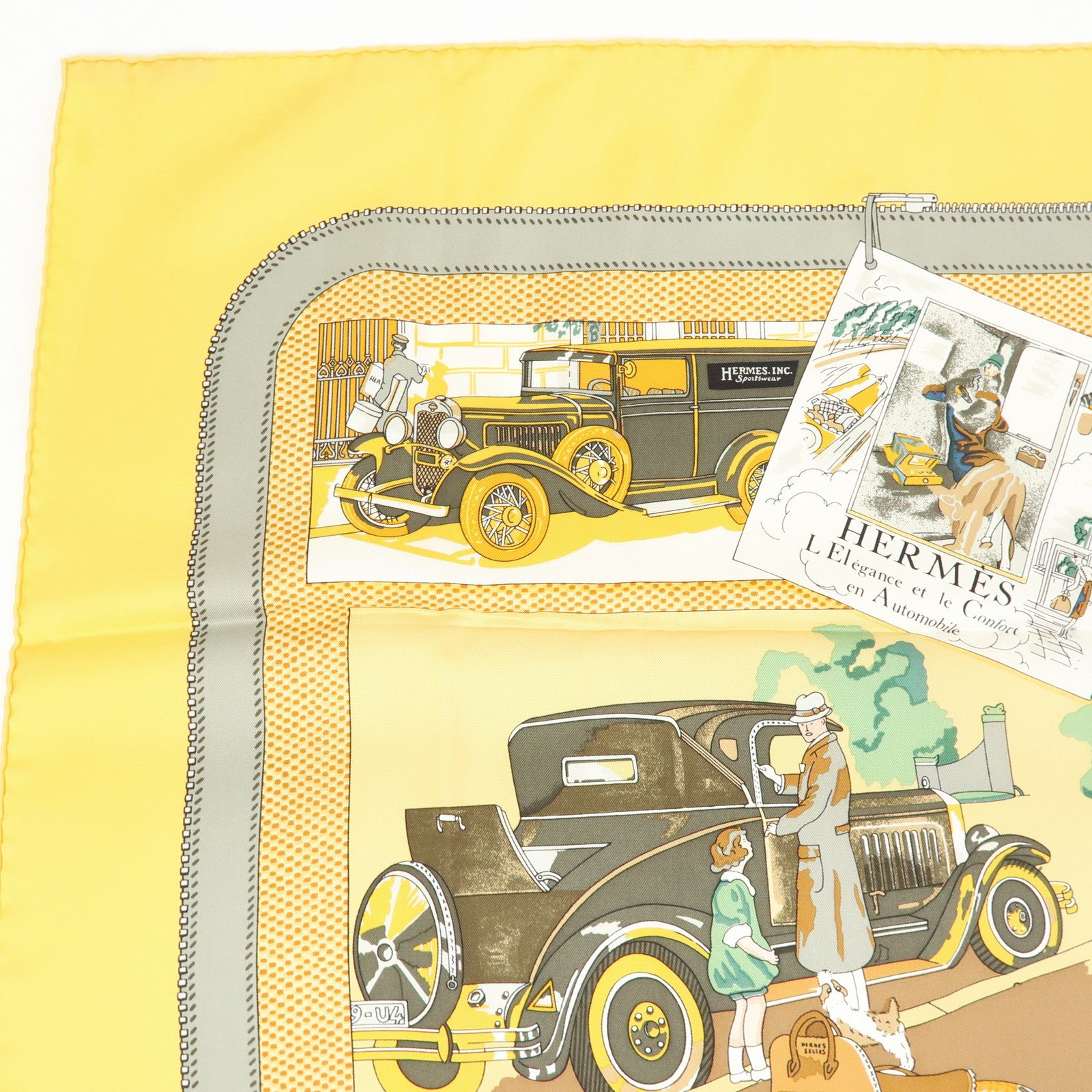 HERMES Carre 90 L Silk Scarf Elegance et le Confort en Automobile