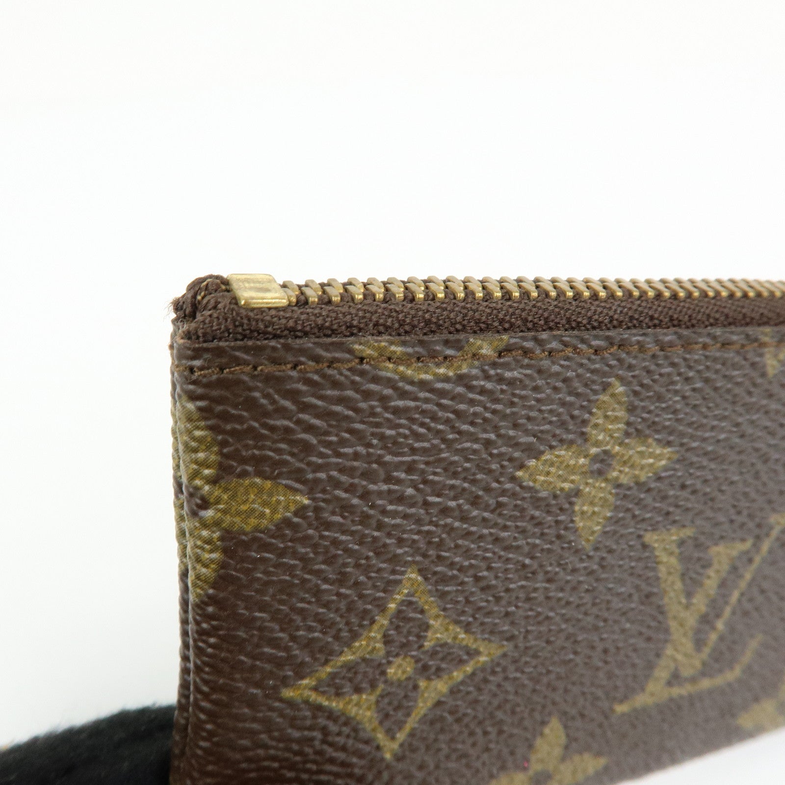 Louis Vuitton Monogram Pochette Cles Coin Case Key Case M62650