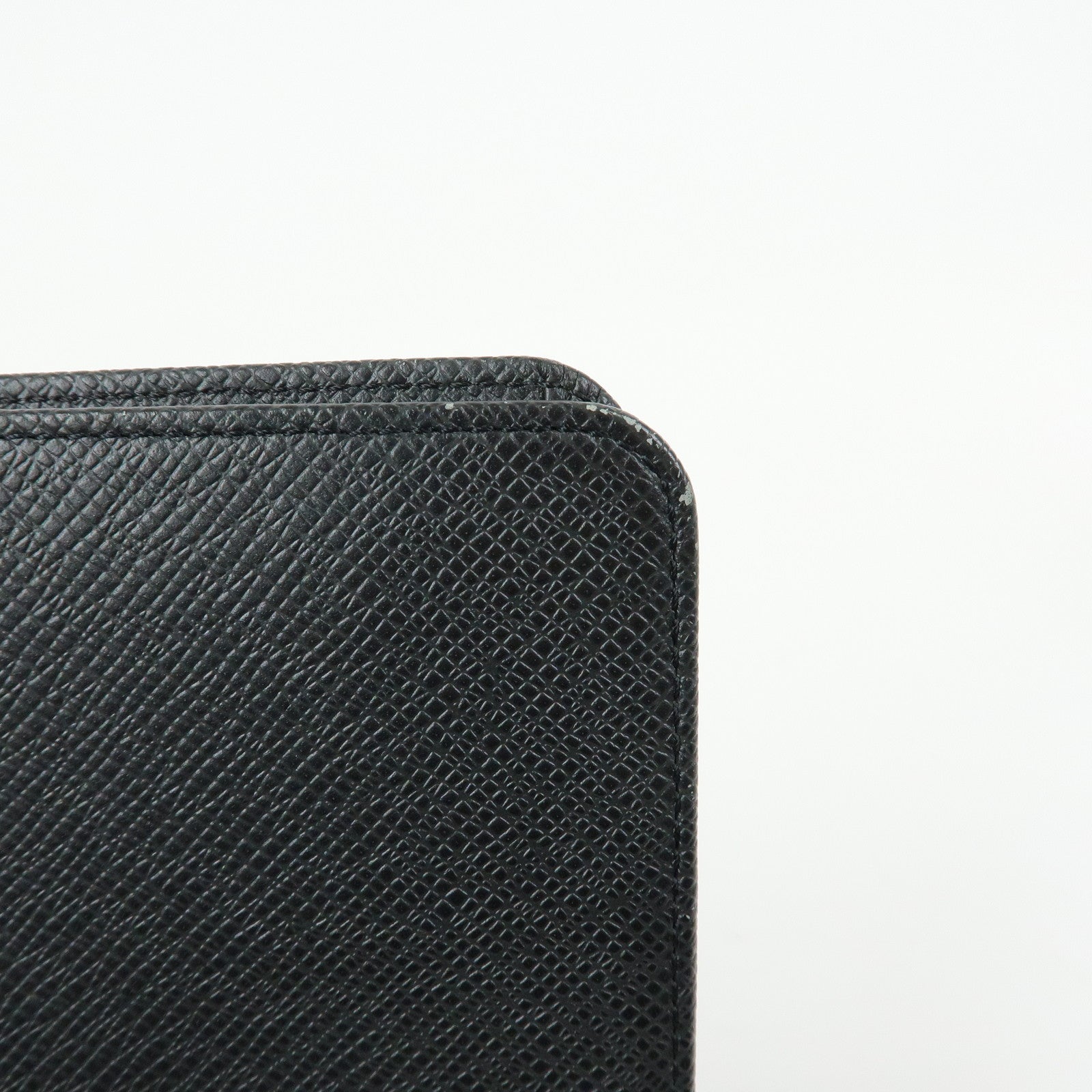 Louis Vuitton Taiga Agenda Bureau Planner Cover Ardoise R20409