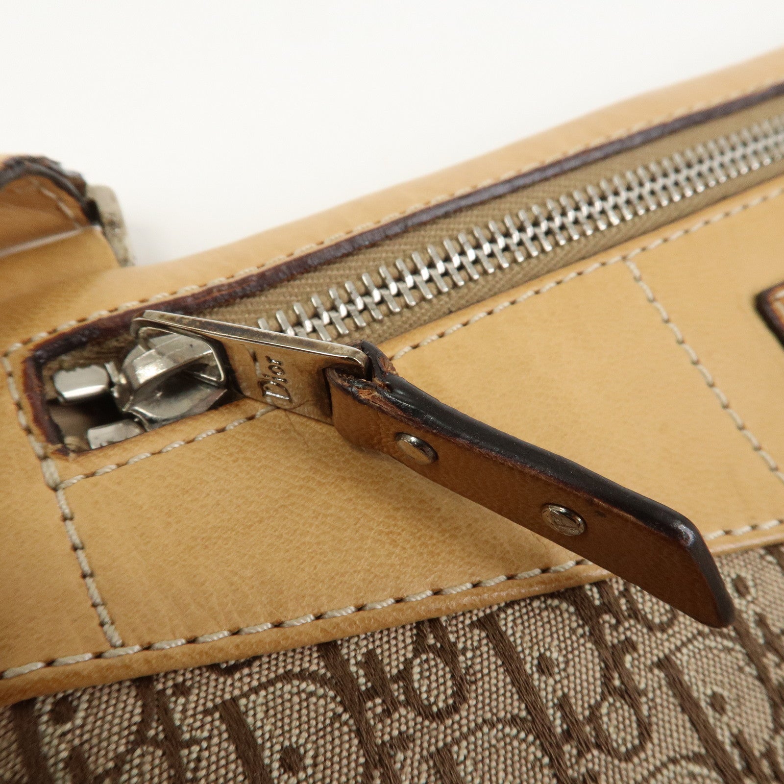 Christian Dior Street Chic Trotter Shoulder Bag Crossbody Bag Brown