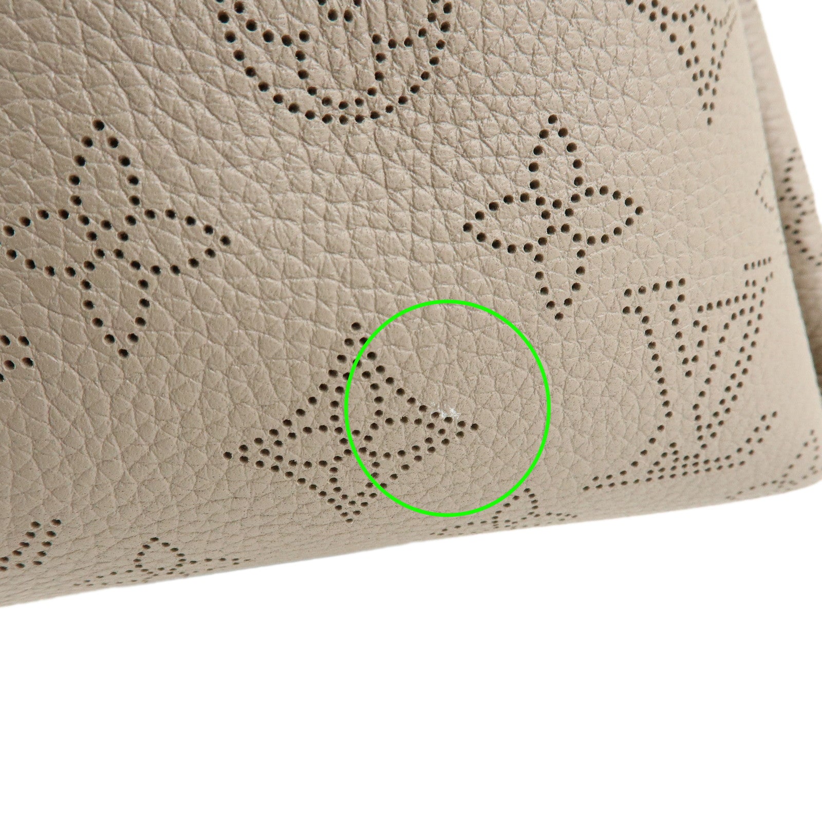 Louis Vuitton Monogram Mahina Babylone PM 2Way Bag Beige M50032