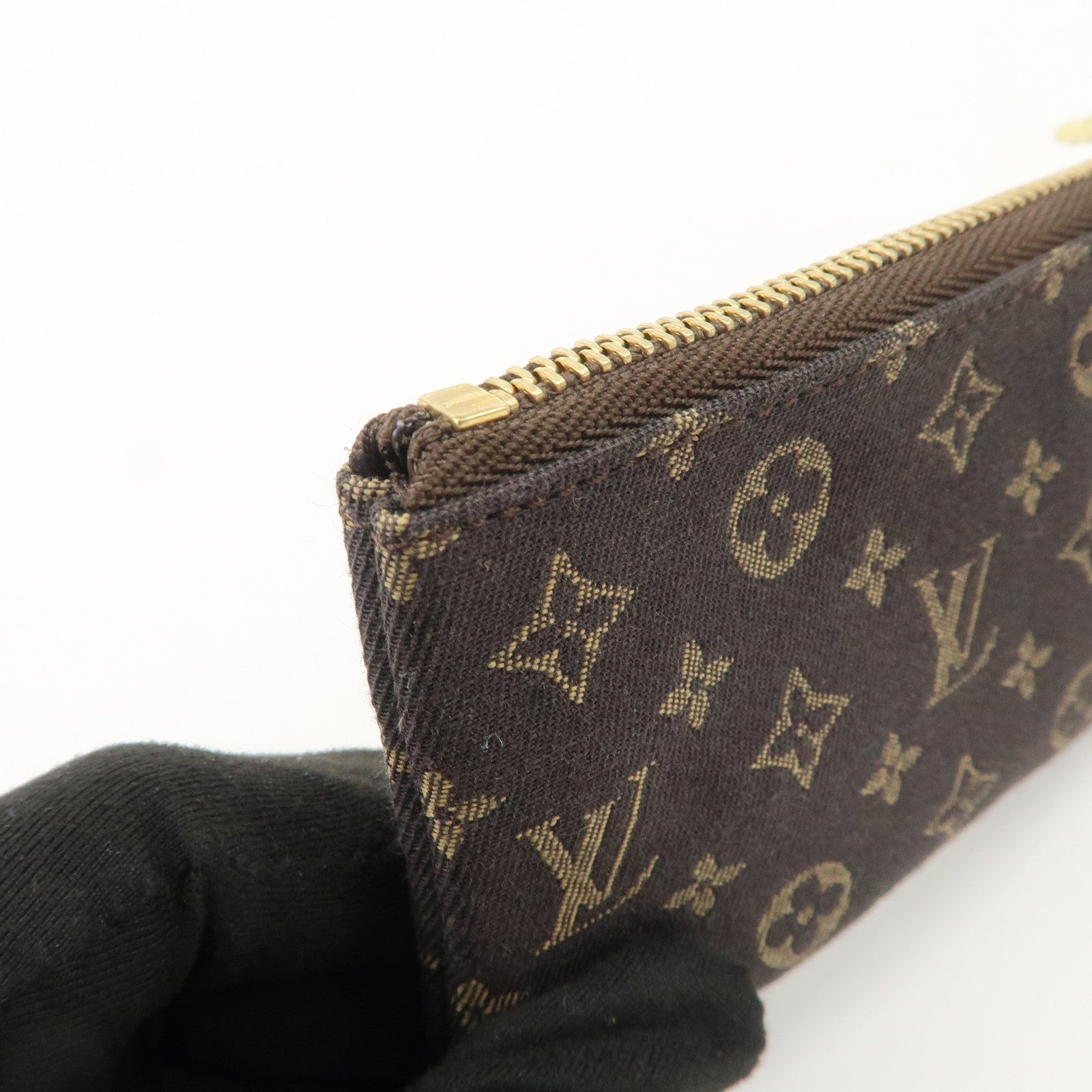 Louis Vuitton Monogram Mini Lin Pochette Cles Coin Case M95230
