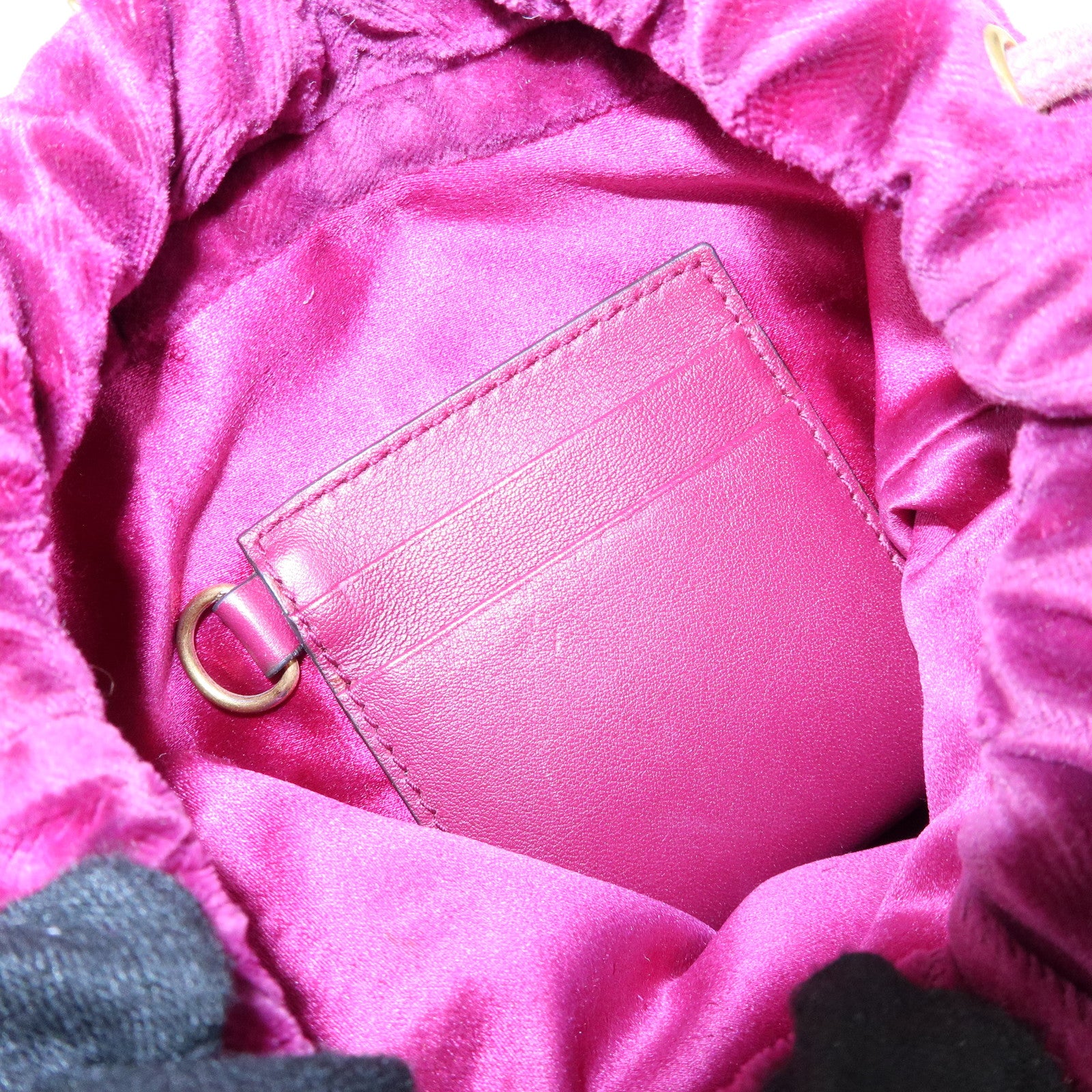 GUCCI GG Marmont Velvet Leather Small Bucket Chain Bag 575163