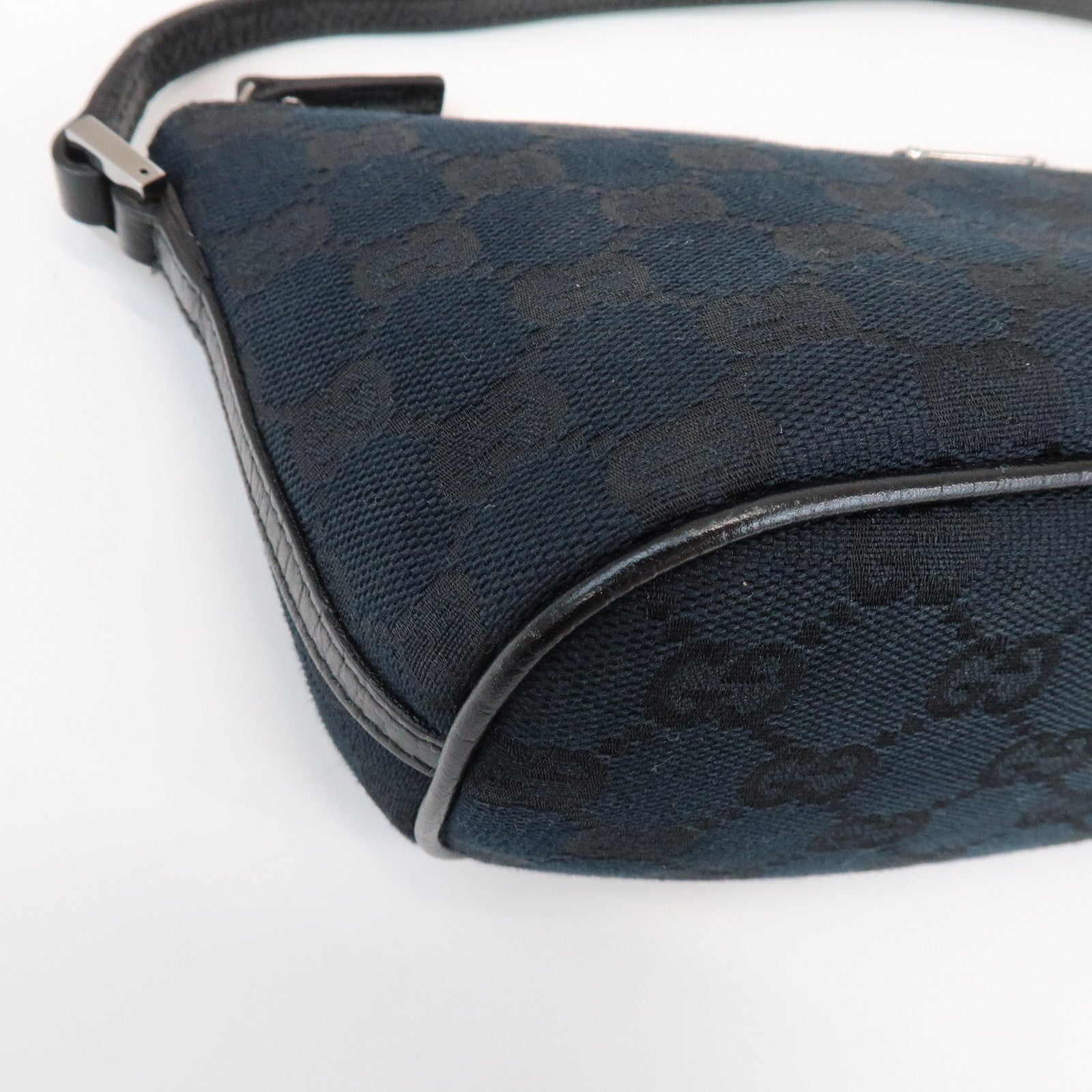 GUCCI Boat Bag GG Canvas Leather Pouch Hand Bag Black 07198