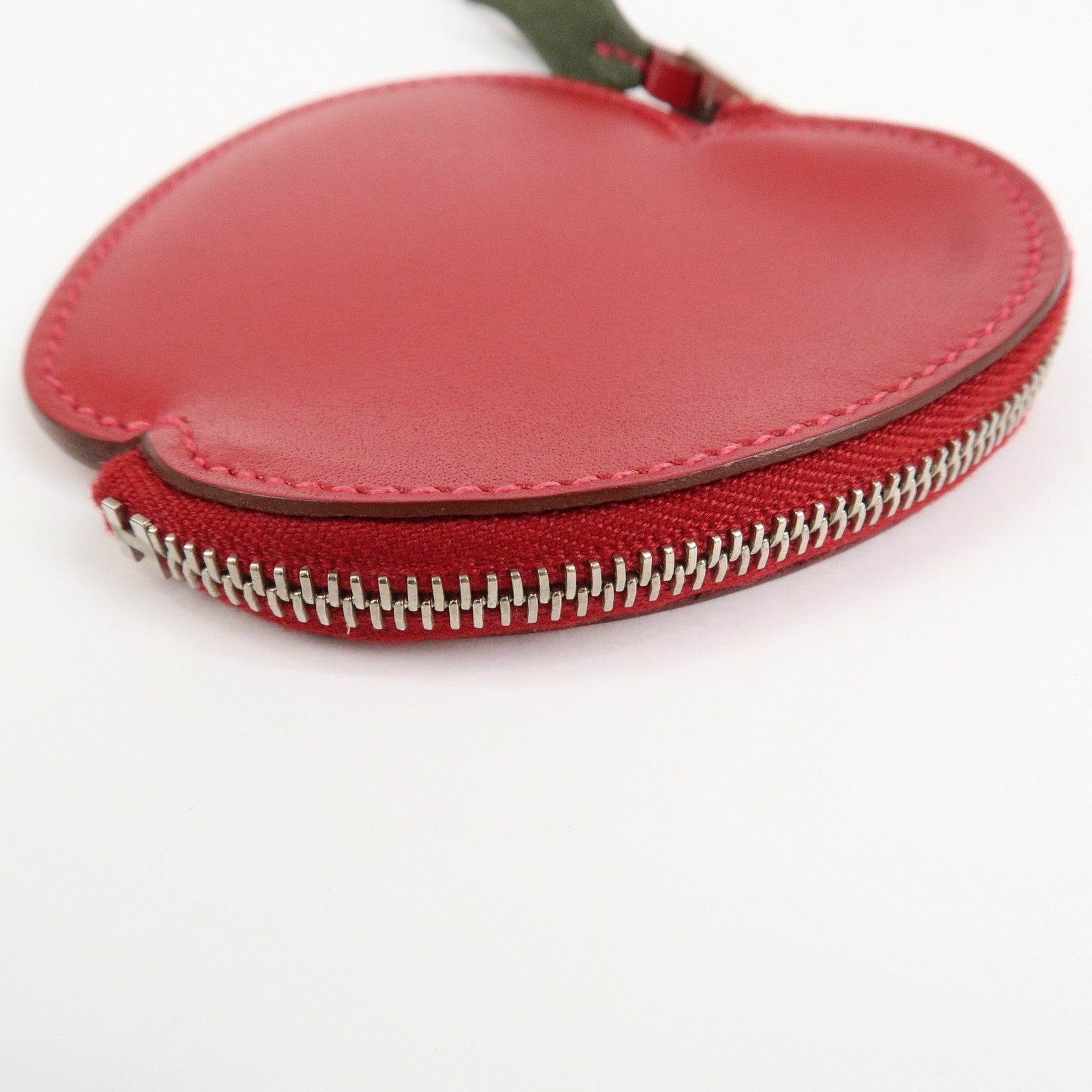 HERMES Tutti Frutti Porte Monnaie Pomme T Stmaped Apple Coin Case