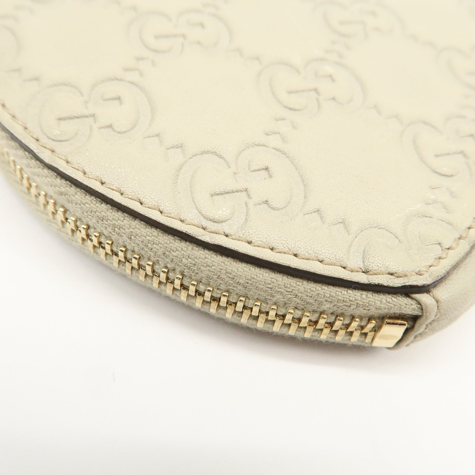 GUCCI Lovely Heart Logo Guccissima Leather Coin Case Ivory 152615