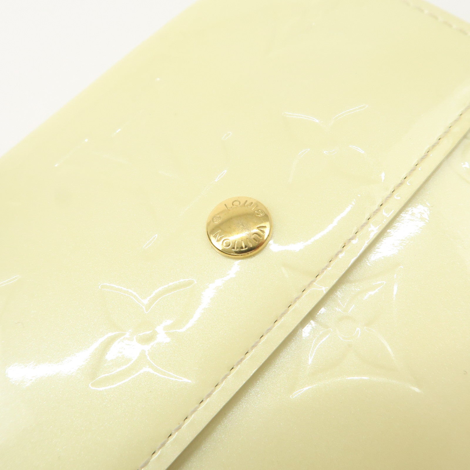 Louis Vuitton Monogram Vernis Porte Monnaie Couer Perle Compact Wallet M91351 Used